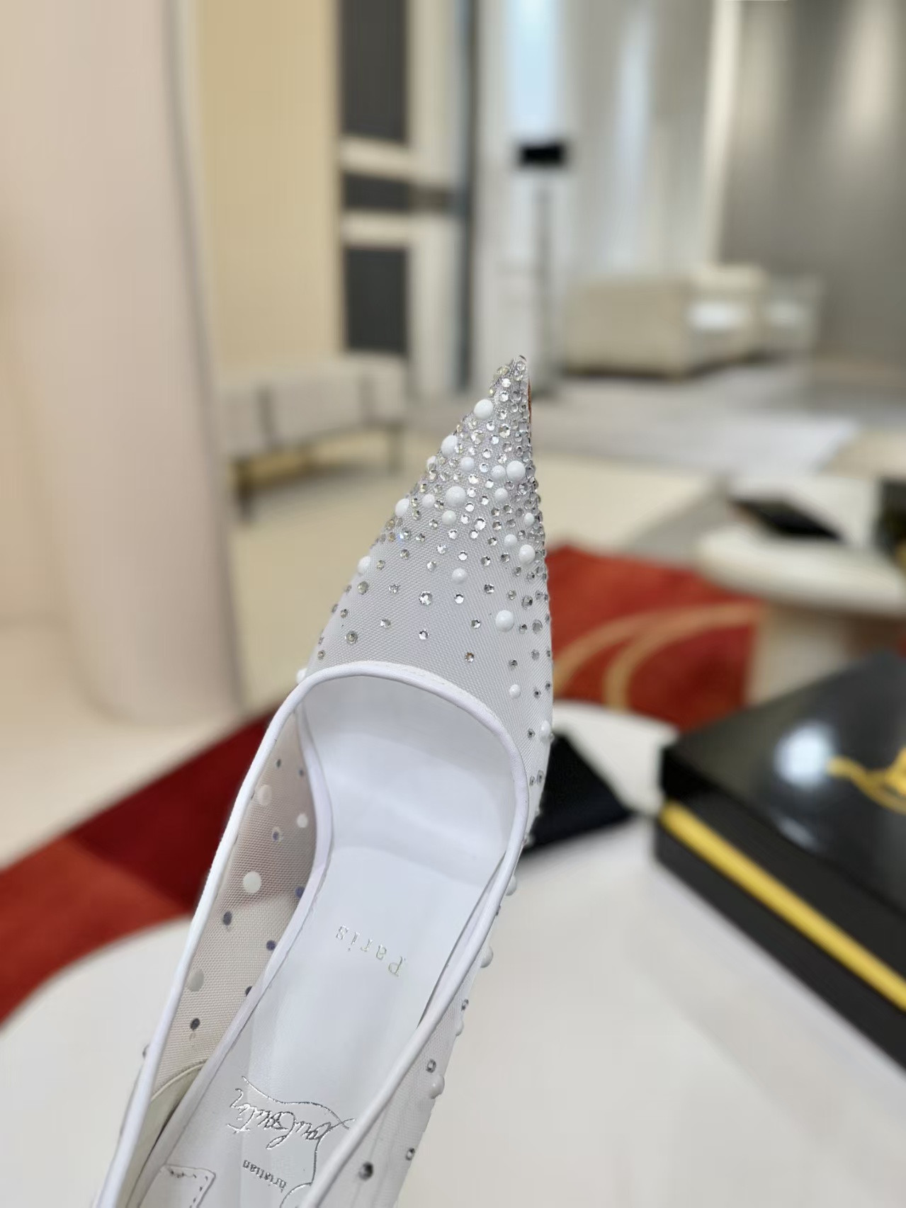 ua Chr1st1an louboutin miss z degrastrass perla pumps