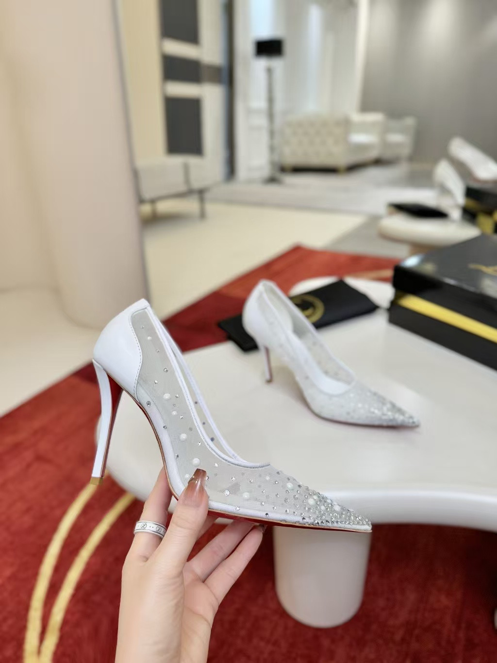 ua Chr1st1an louboutin miss z degrastrass perla pumps