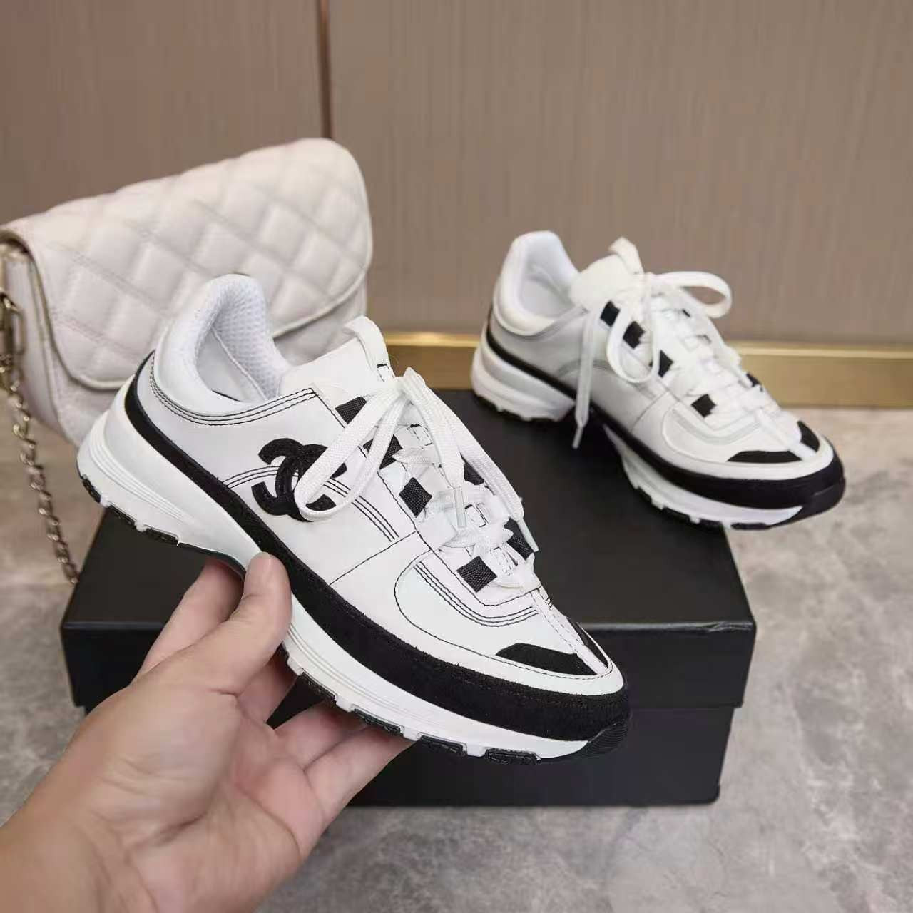 ua Ch**el sneakers
