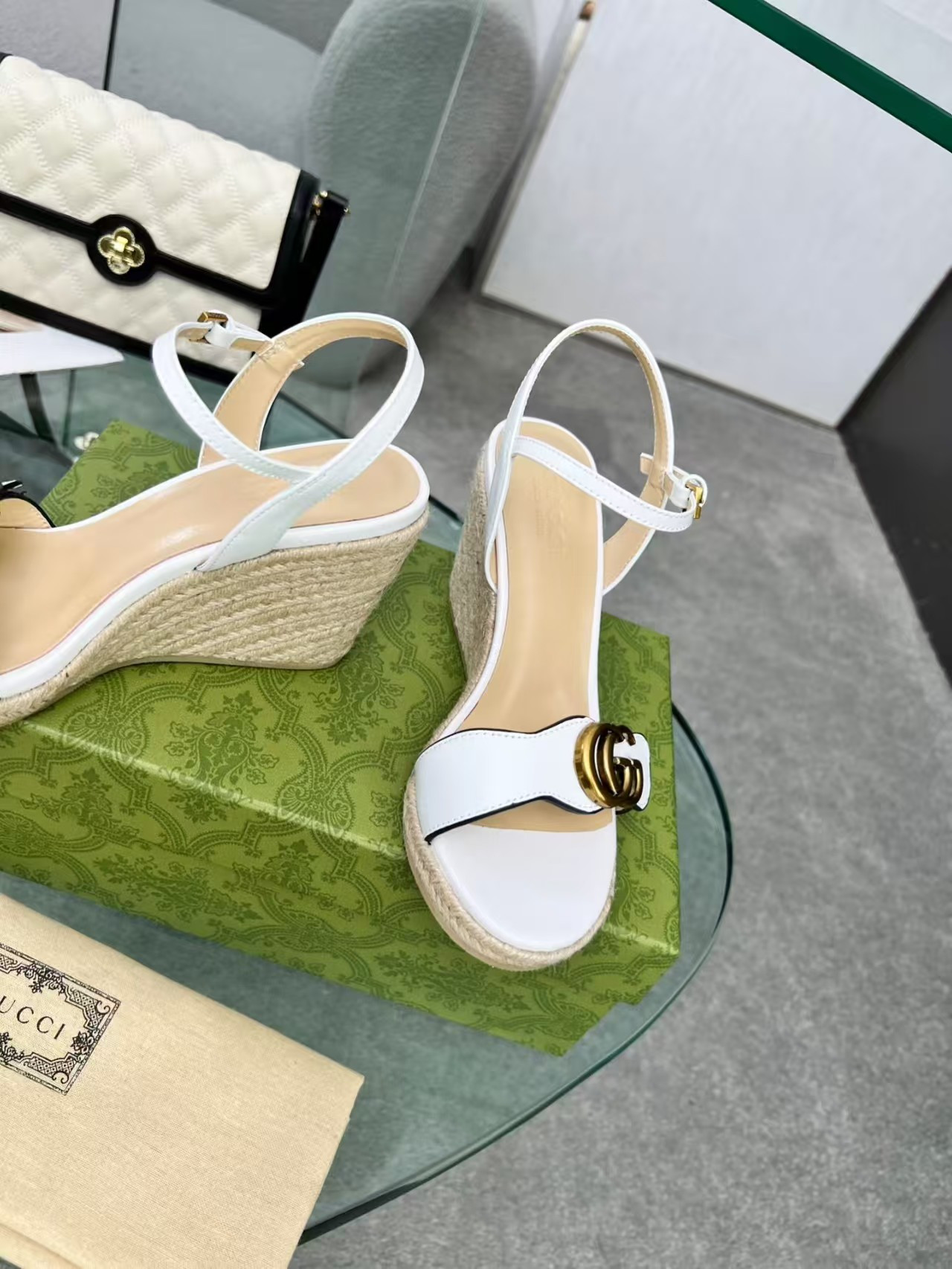 ua Gvc*1 sandals