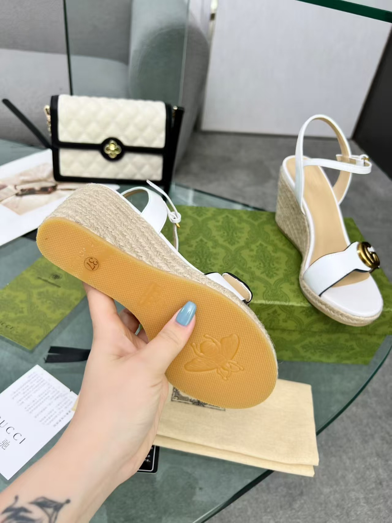 ua Gvc*1 sandals