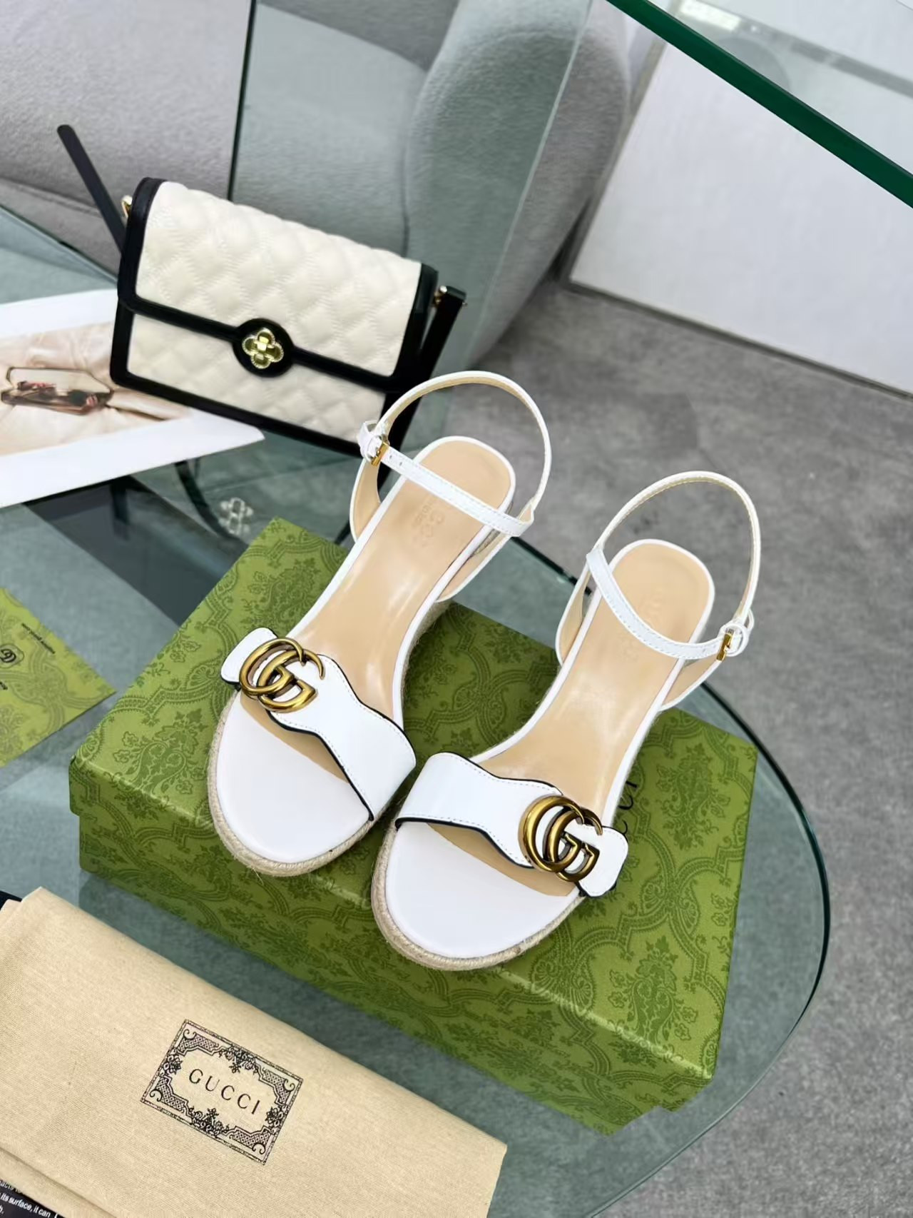 ua Gvc*1 sandals