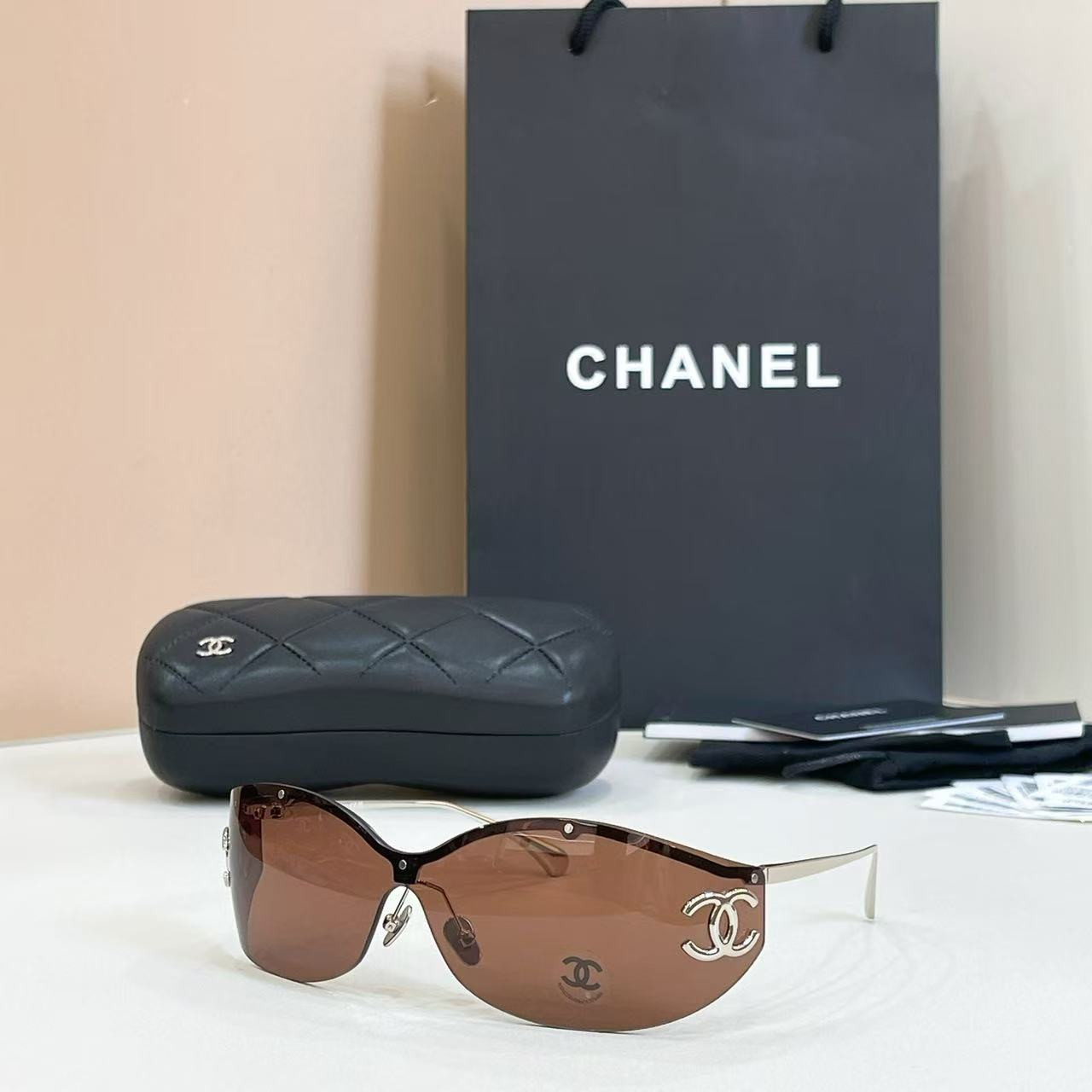 Ch**el glasses
