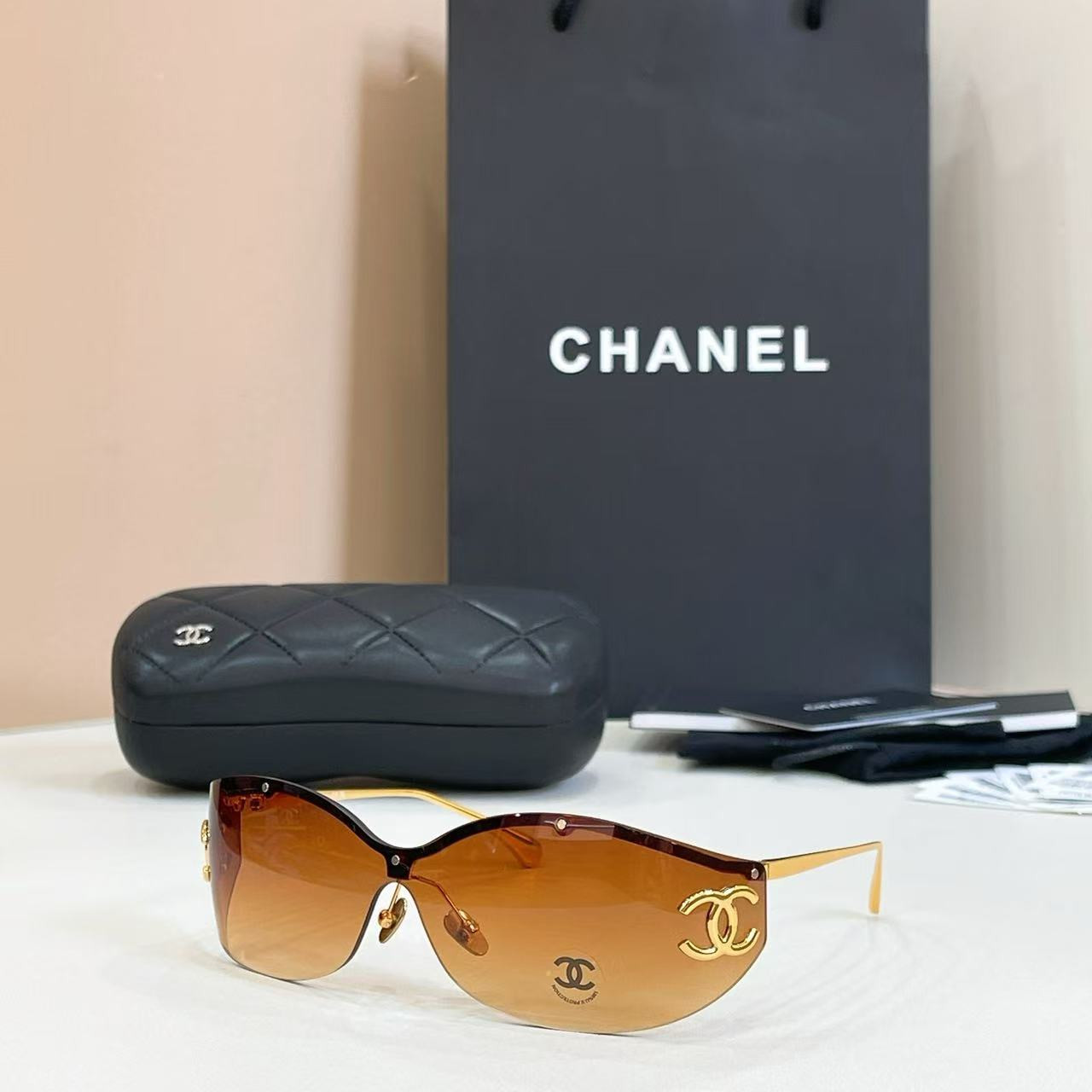 Ch**el glasses