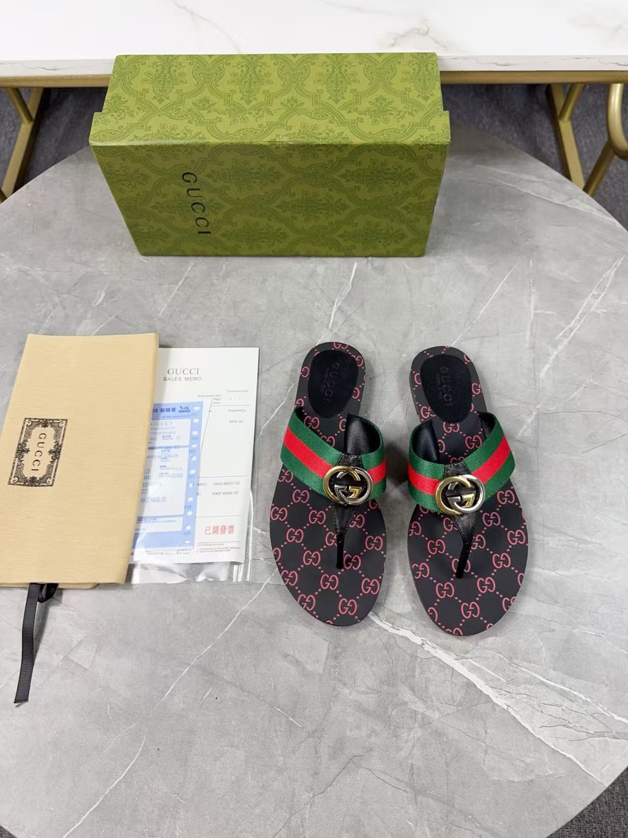 ua Gvc*1 sandal