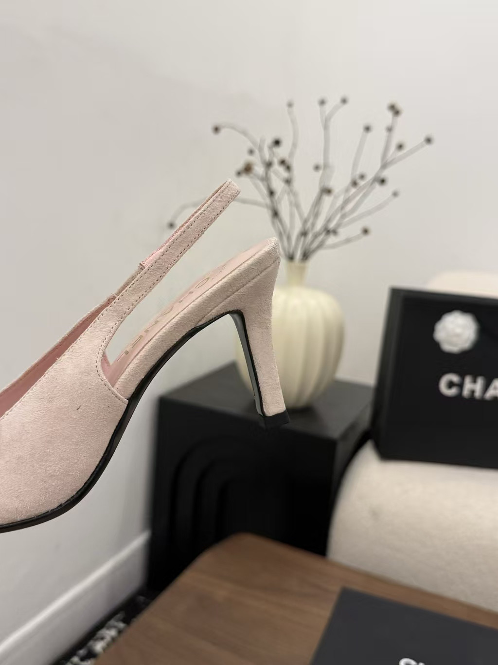 ua Ch**el slingbacks