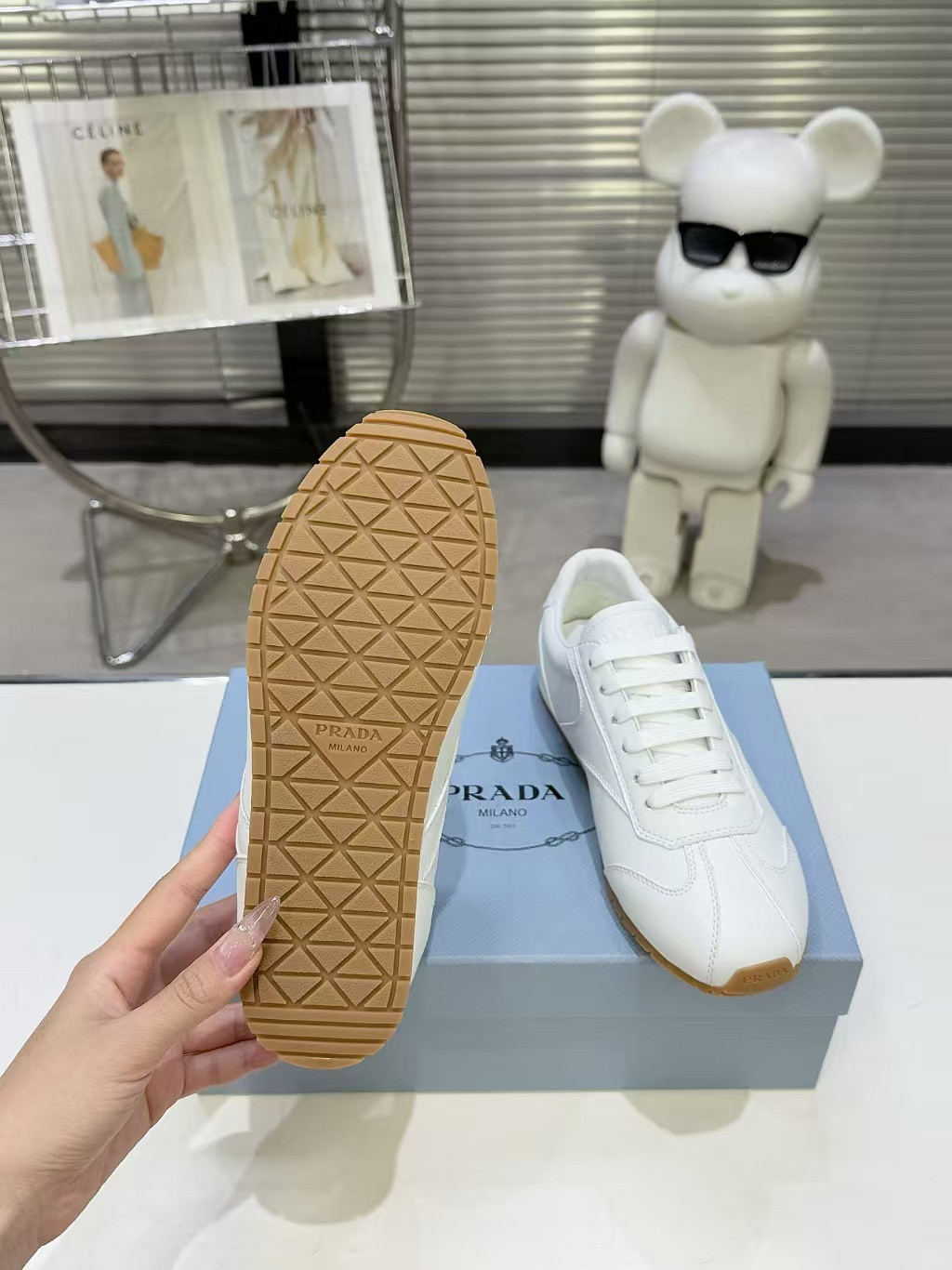 ua Pra*a sneakers