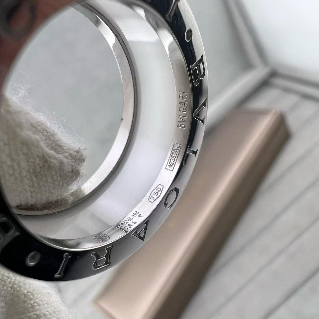 Bv1g*ai ring