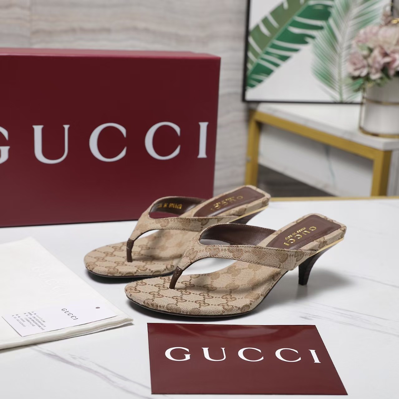 ua Gvc*1 vittoria thong slides