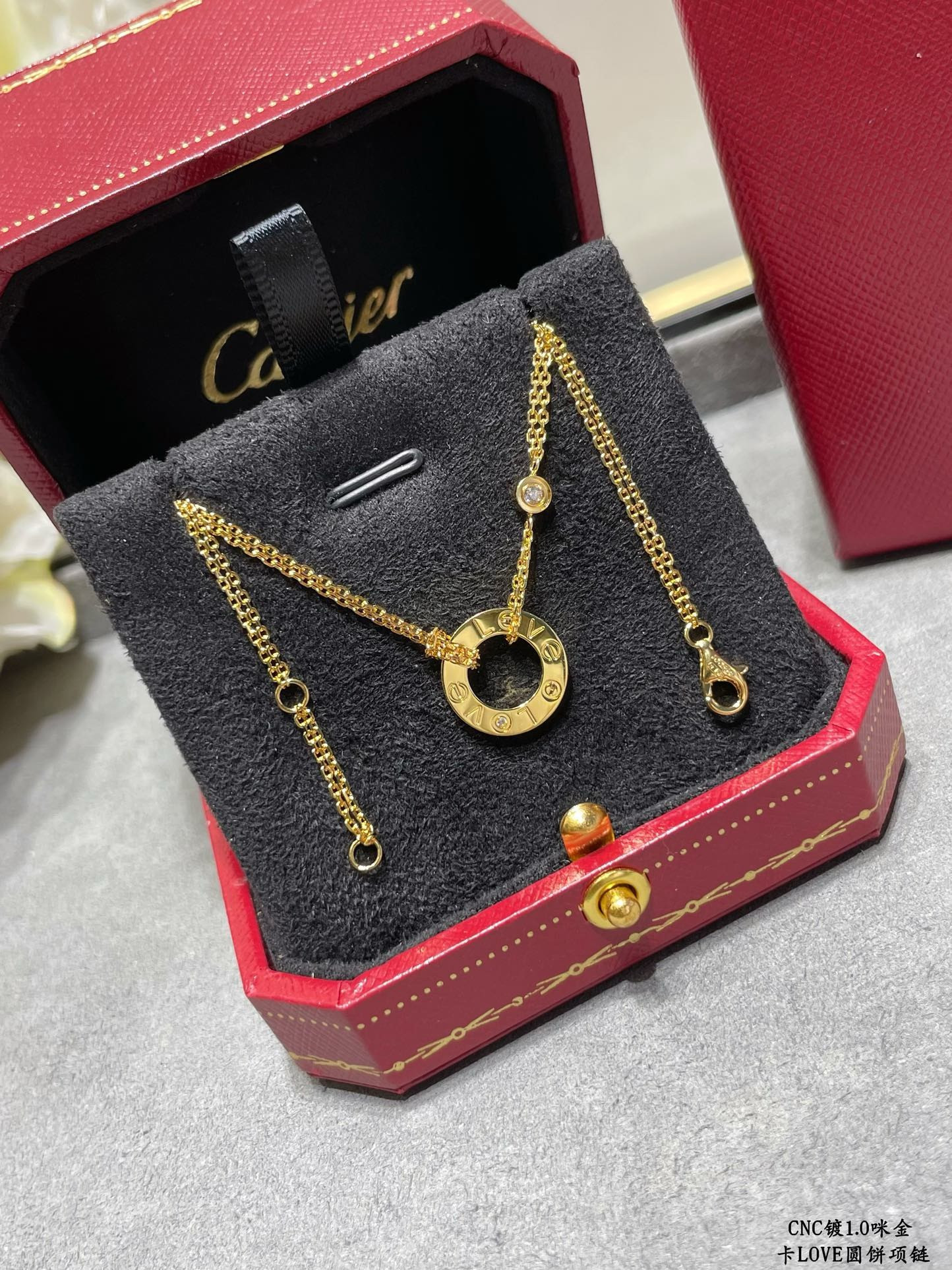 Ca*t1er necklace