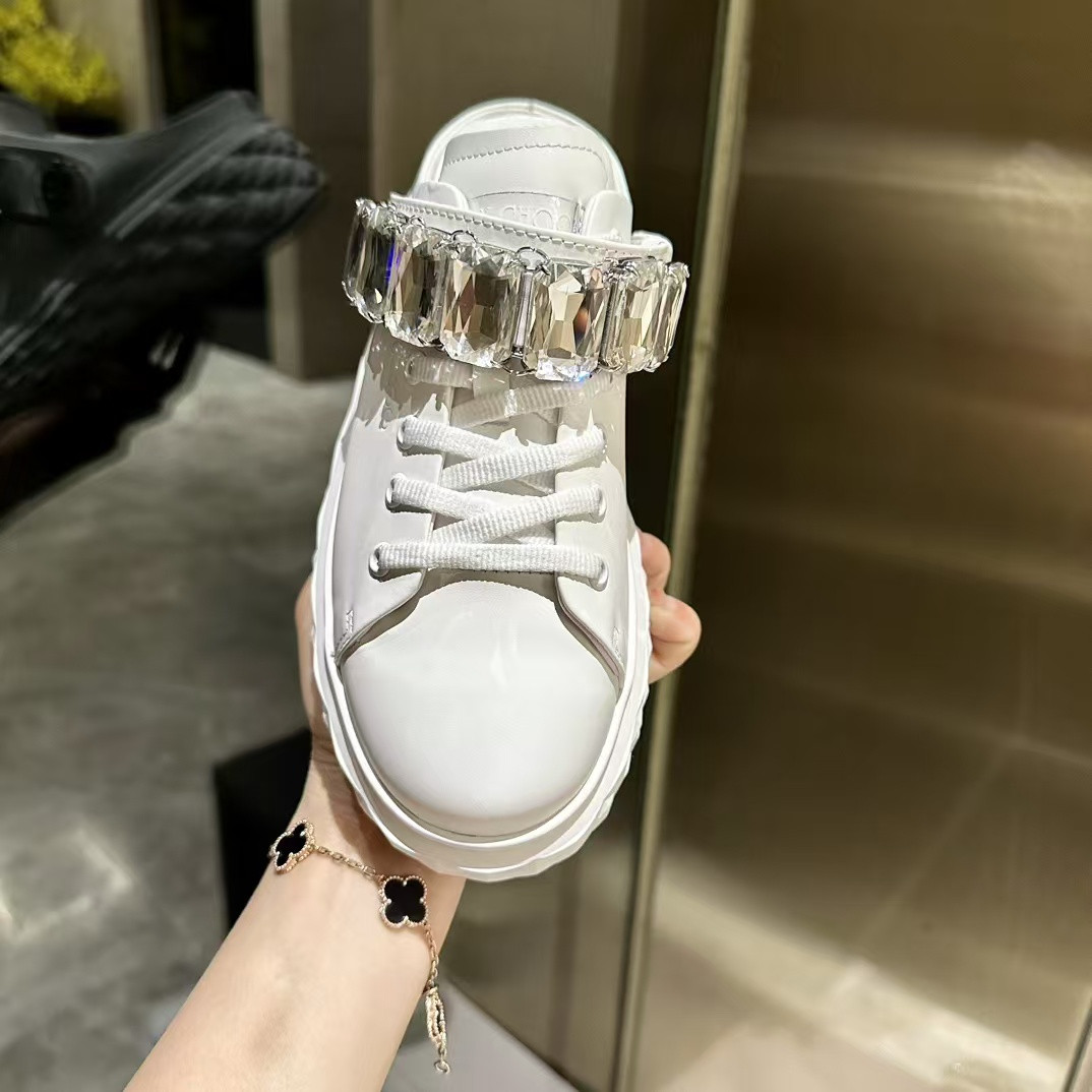 ua j1m*y ch00 D1am0nd sling sneakers