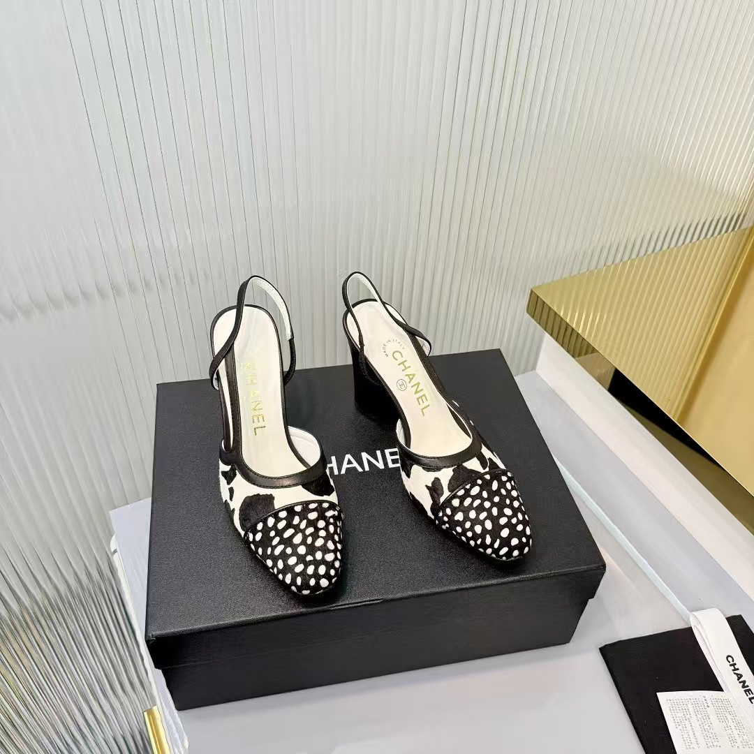 ua Ch**el slingback 9cm heel