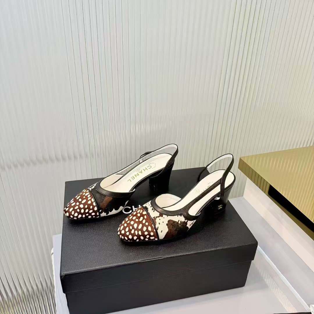 ua Ch**el slingback