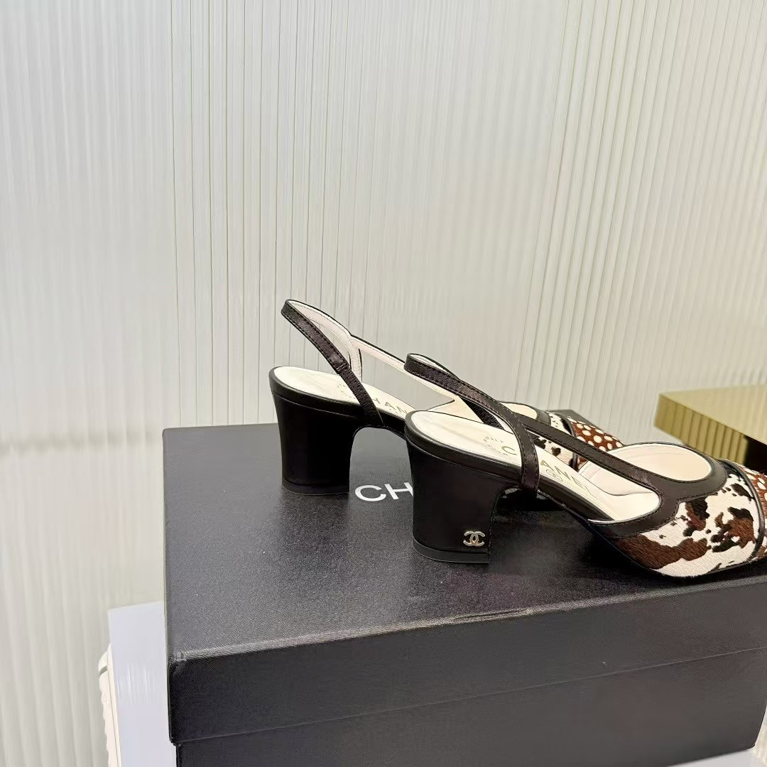 ua Ch**el slingback