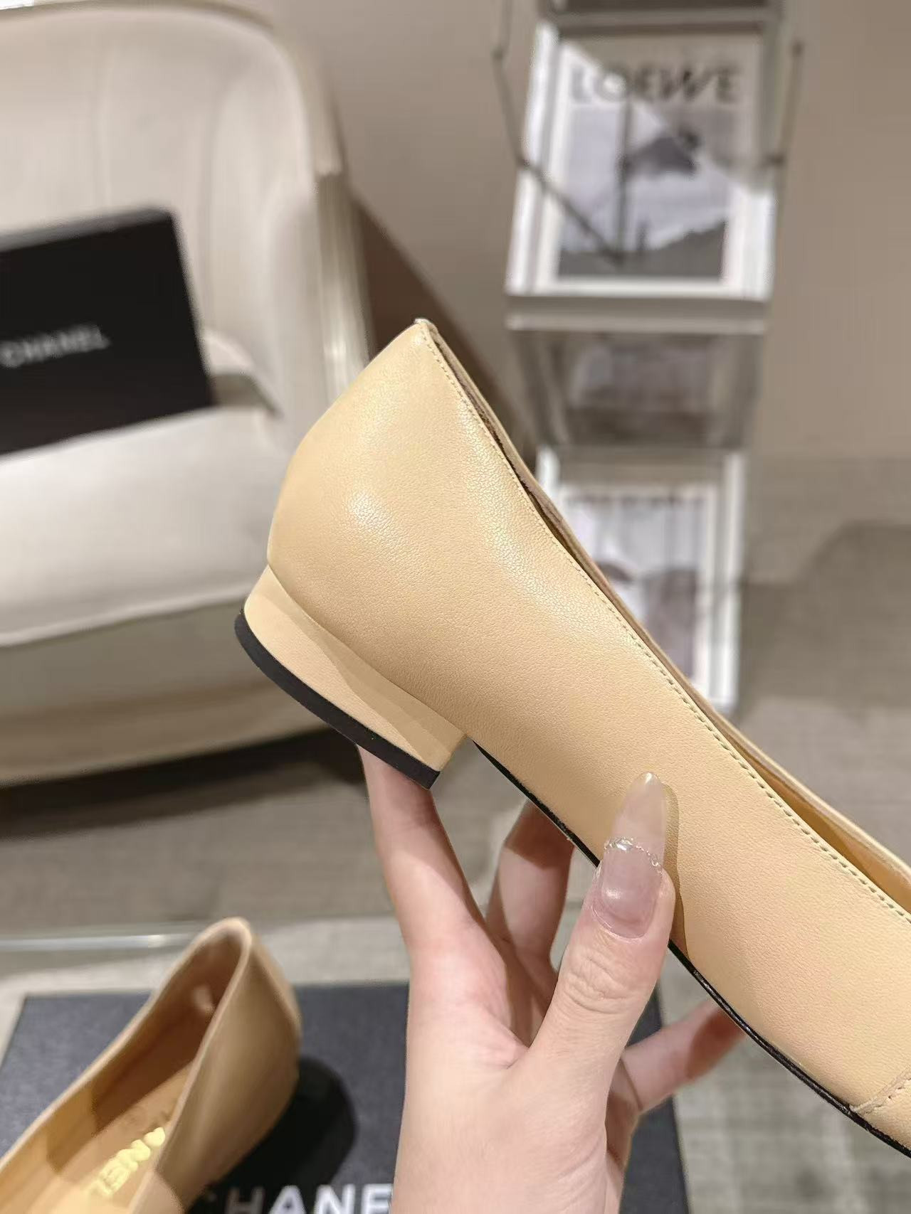 ua Ch**el flats