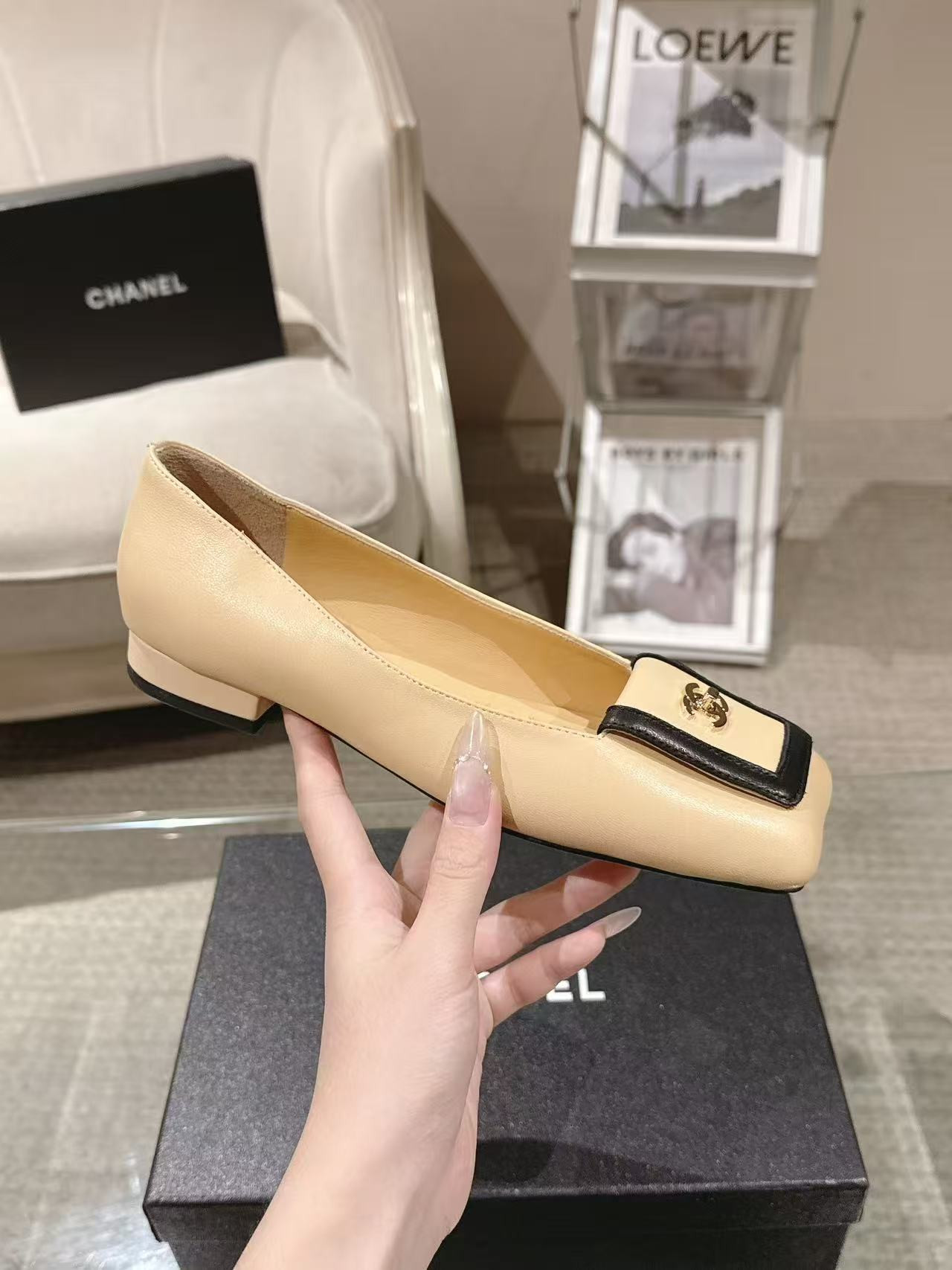 ua Ch**el flats