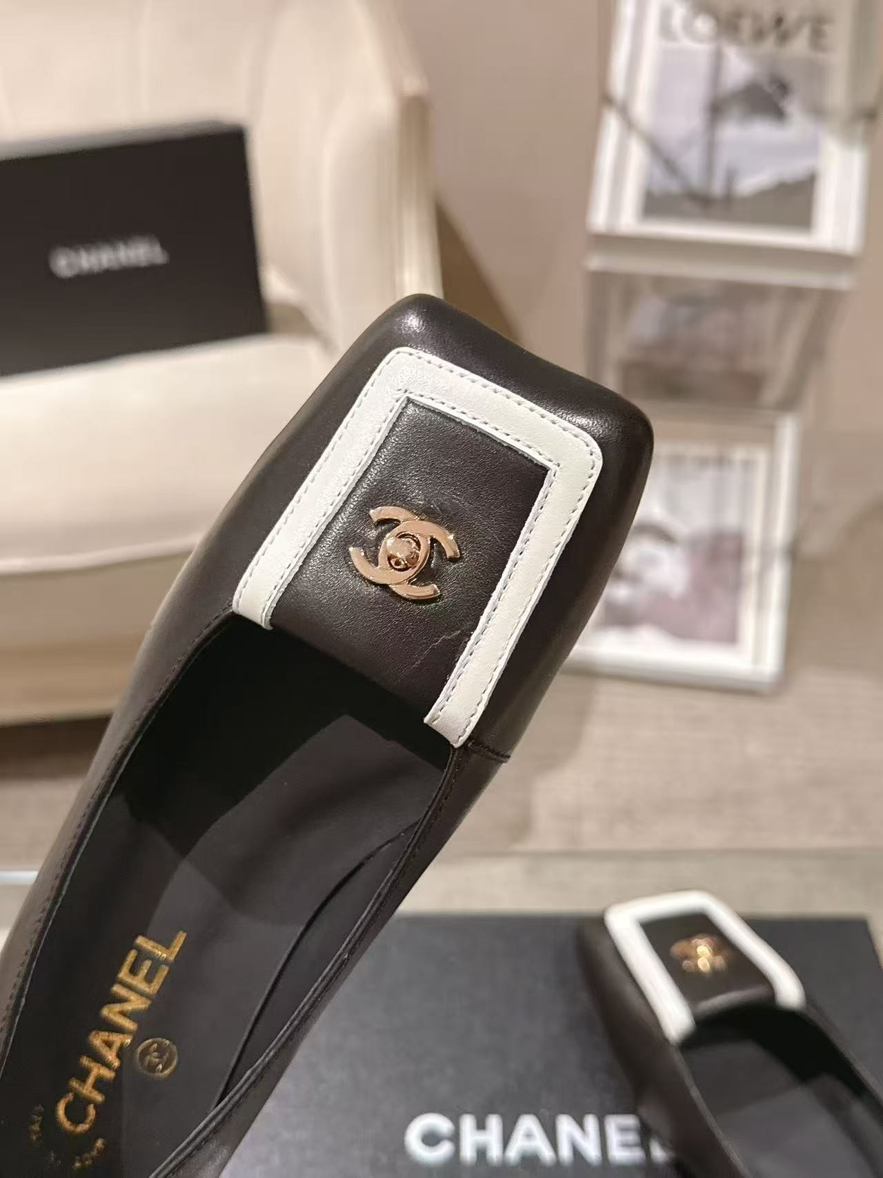 ua Ch**el flats