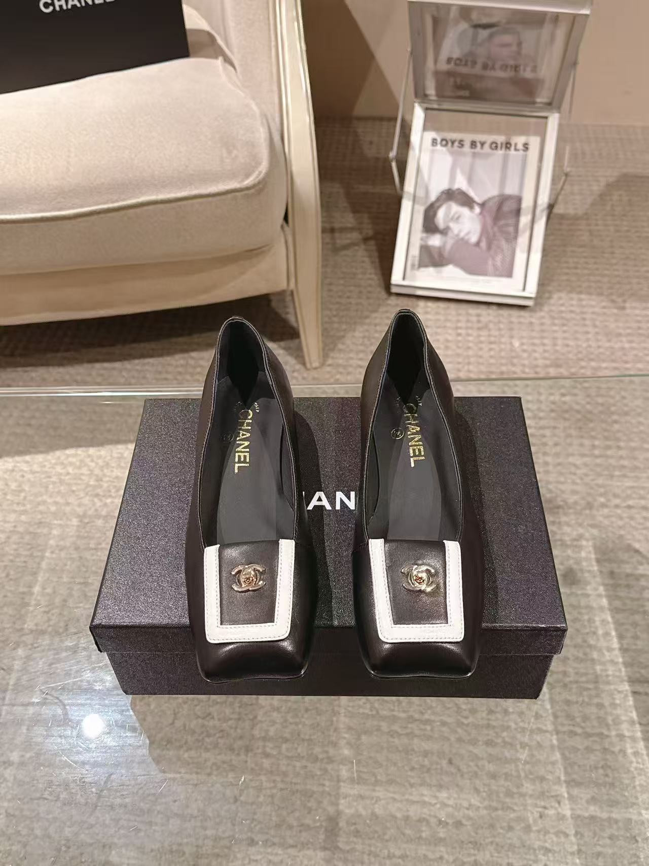 ua Ch**el flats