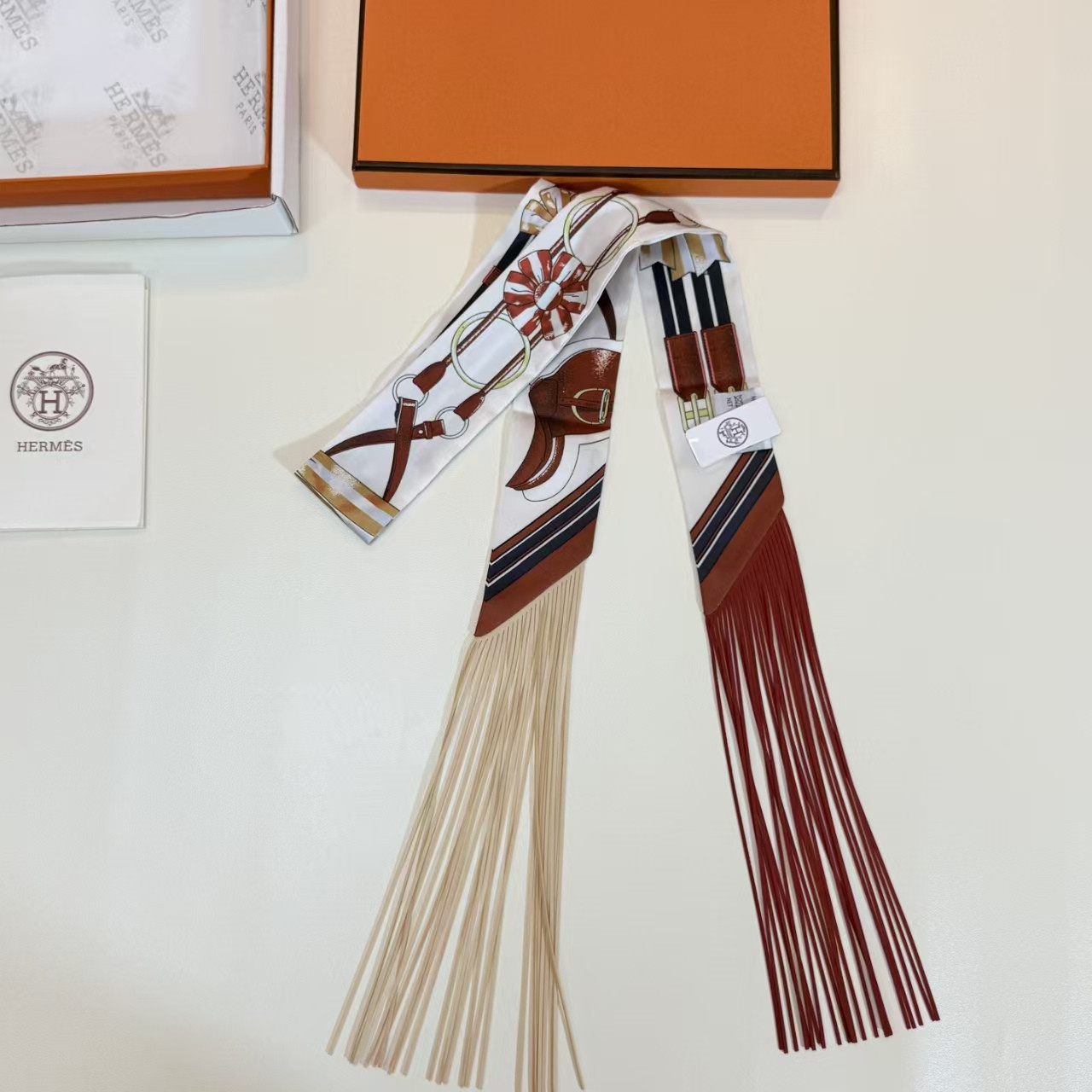Hermès Jumping leather fringes Twilly