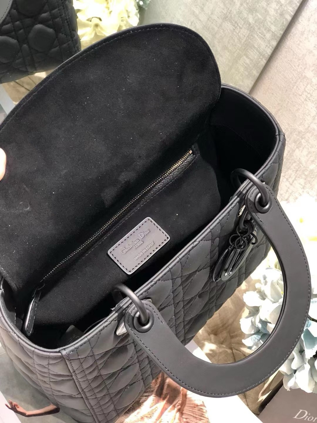 Medium Lady D10r Bag 9.5 x 8 x 4.5 inches