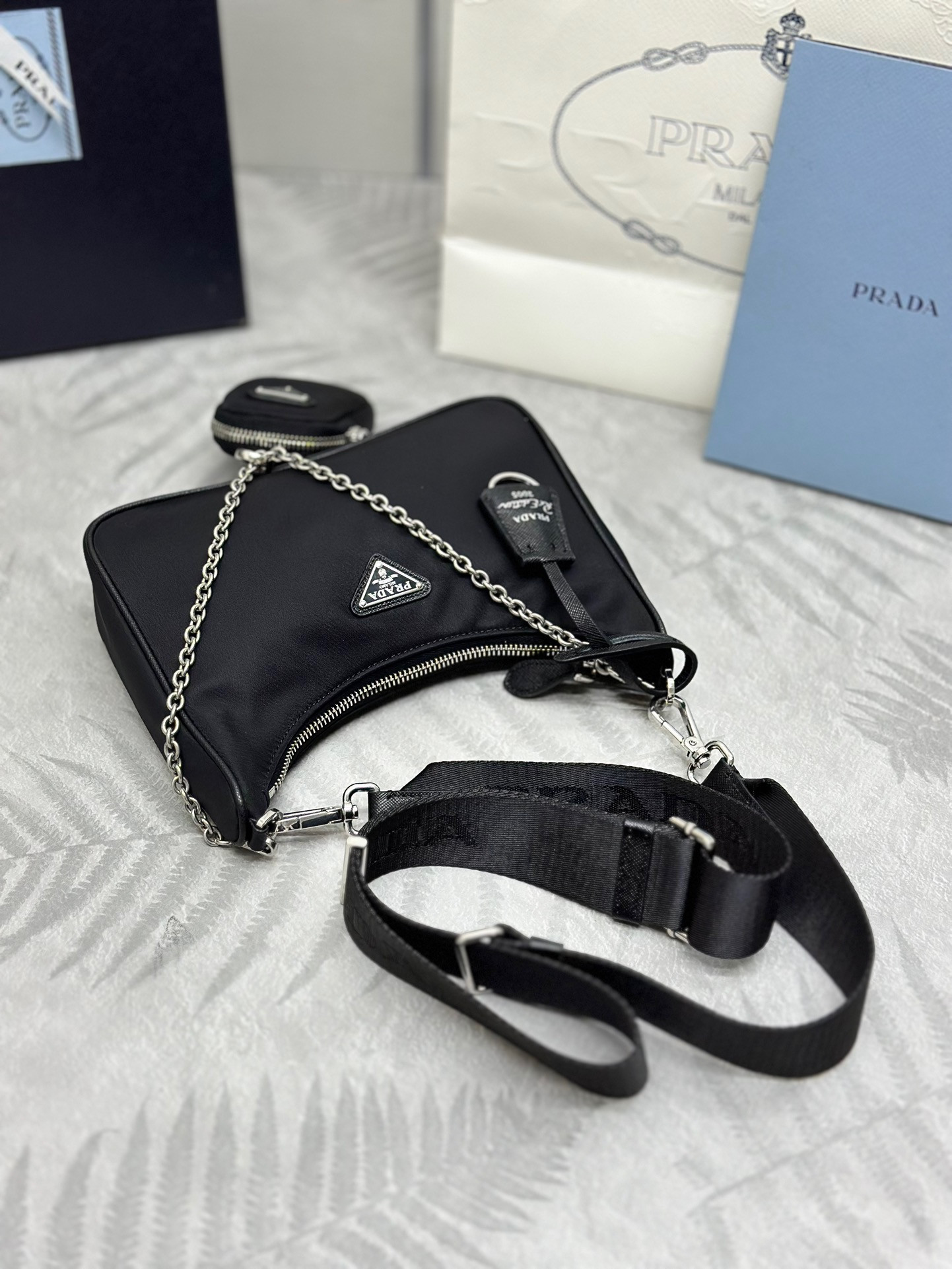 Pra*a Re-Edition 2005 Nylon Bag