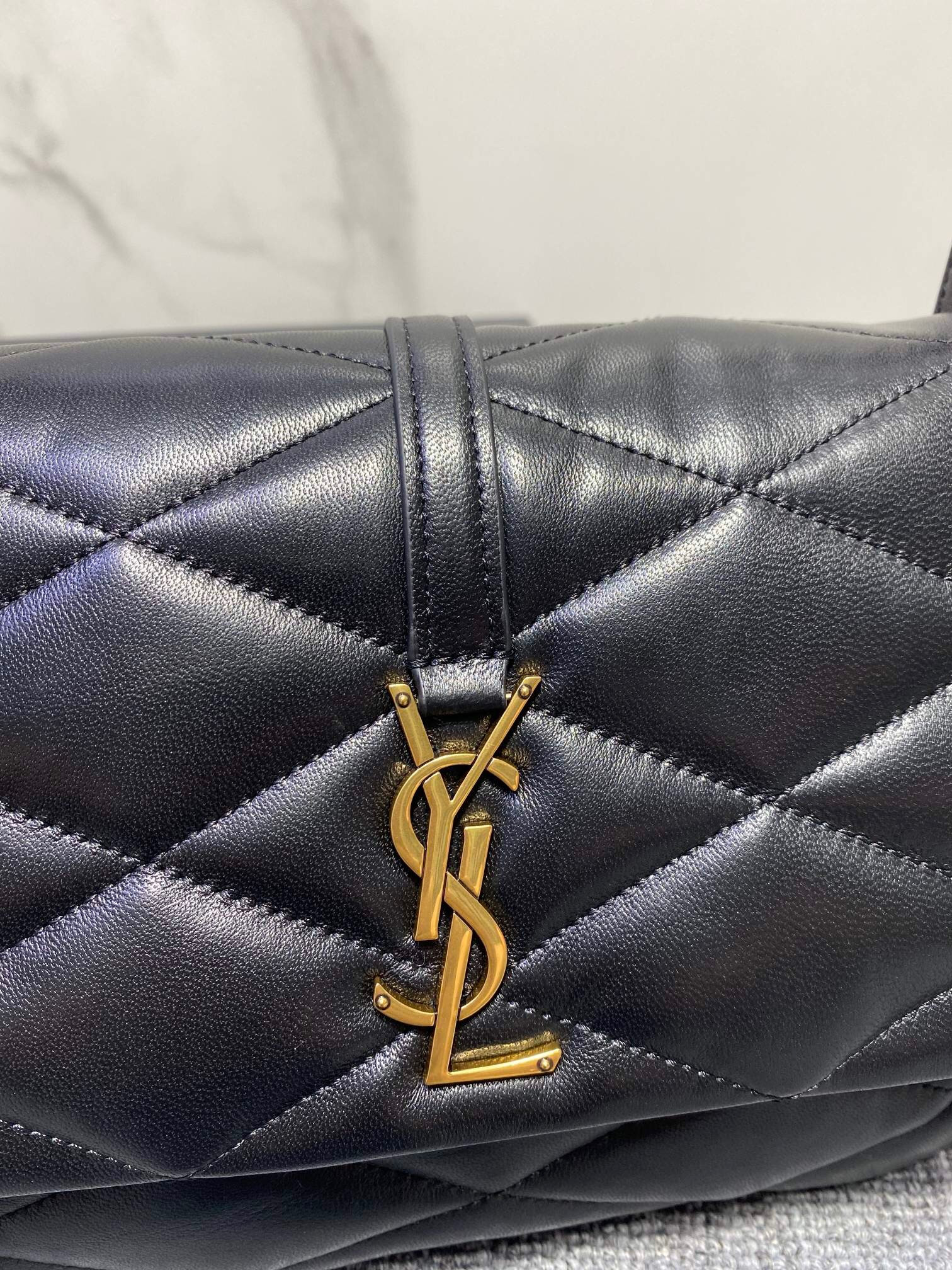 Sa1nt Lau*nt LE 57 HOBO BAG IN QUILTED LAMBSKIN