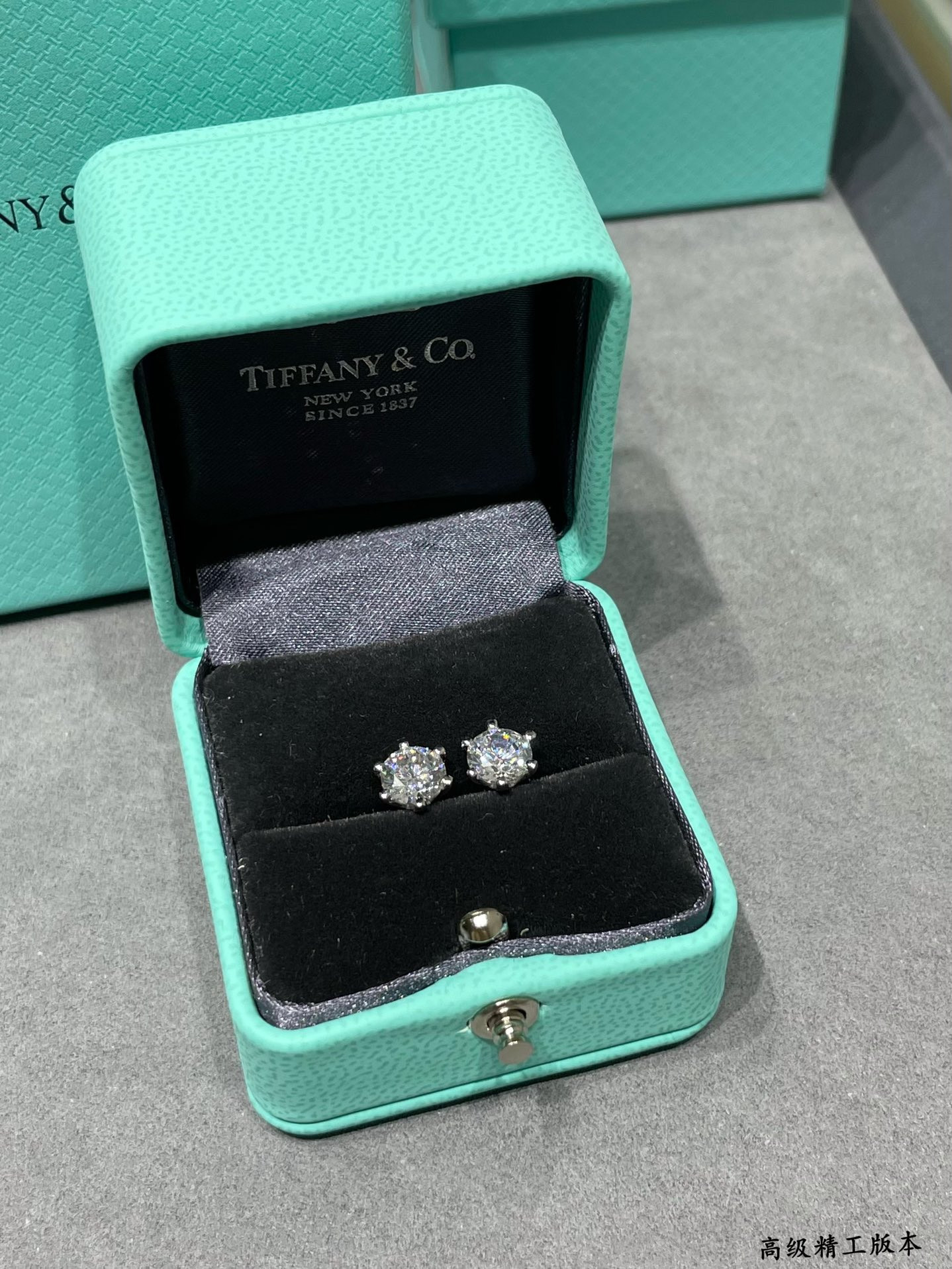 T*f*ny & co. six-prong stud earrings 6mm ag925