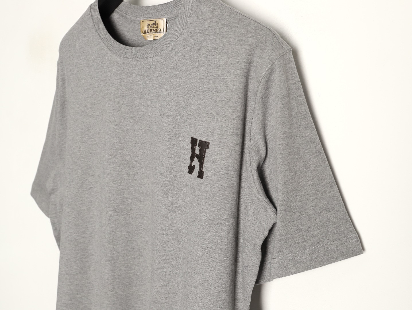 H**me5 short-sleeved t-shirt