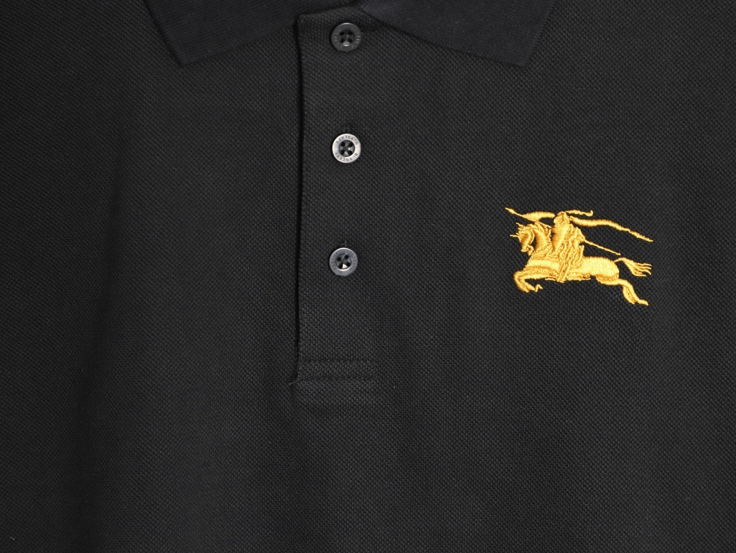 Bv*b*rry 26ss short-sleeved polo shirt