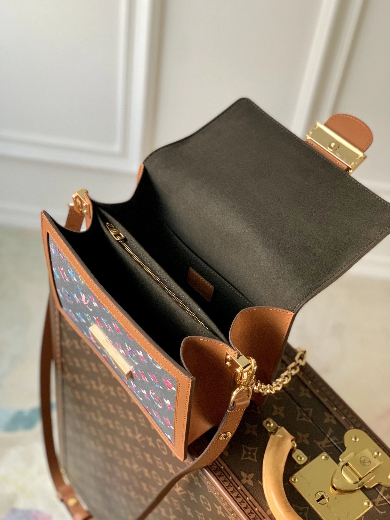 LV DAUPHINE MM M21266