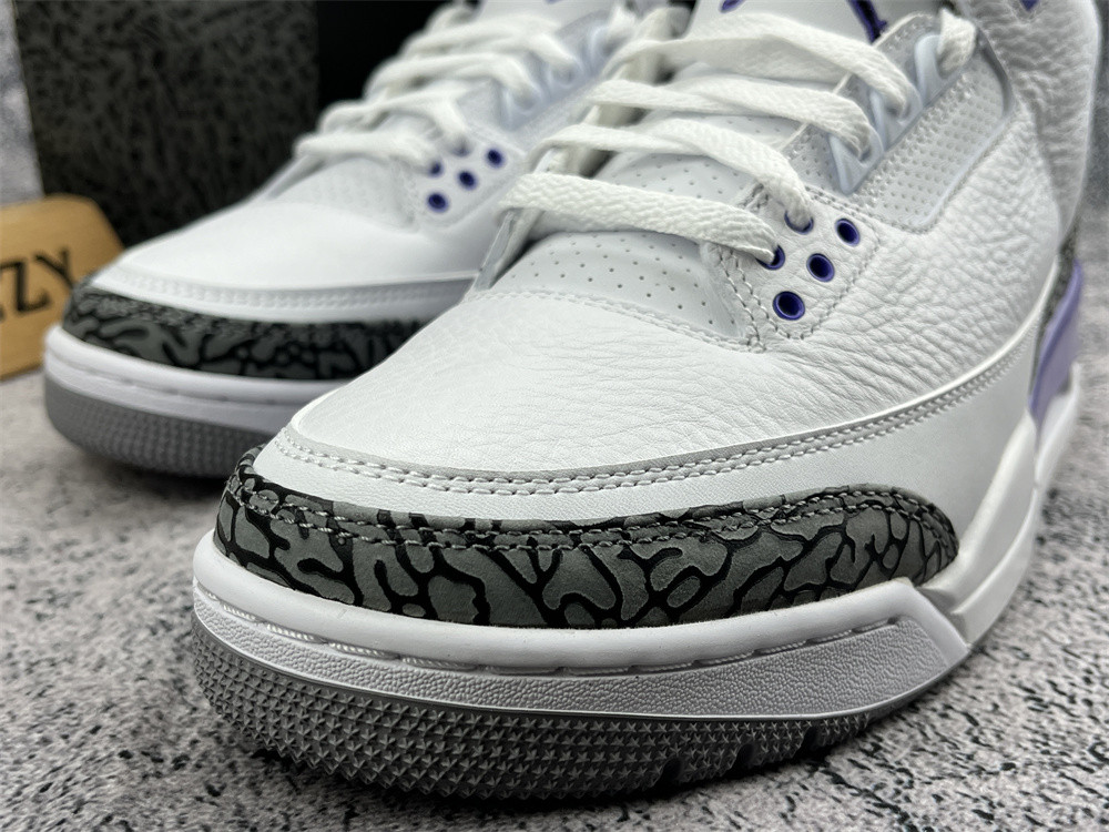 UA AIR JORDAN 3 RETRO