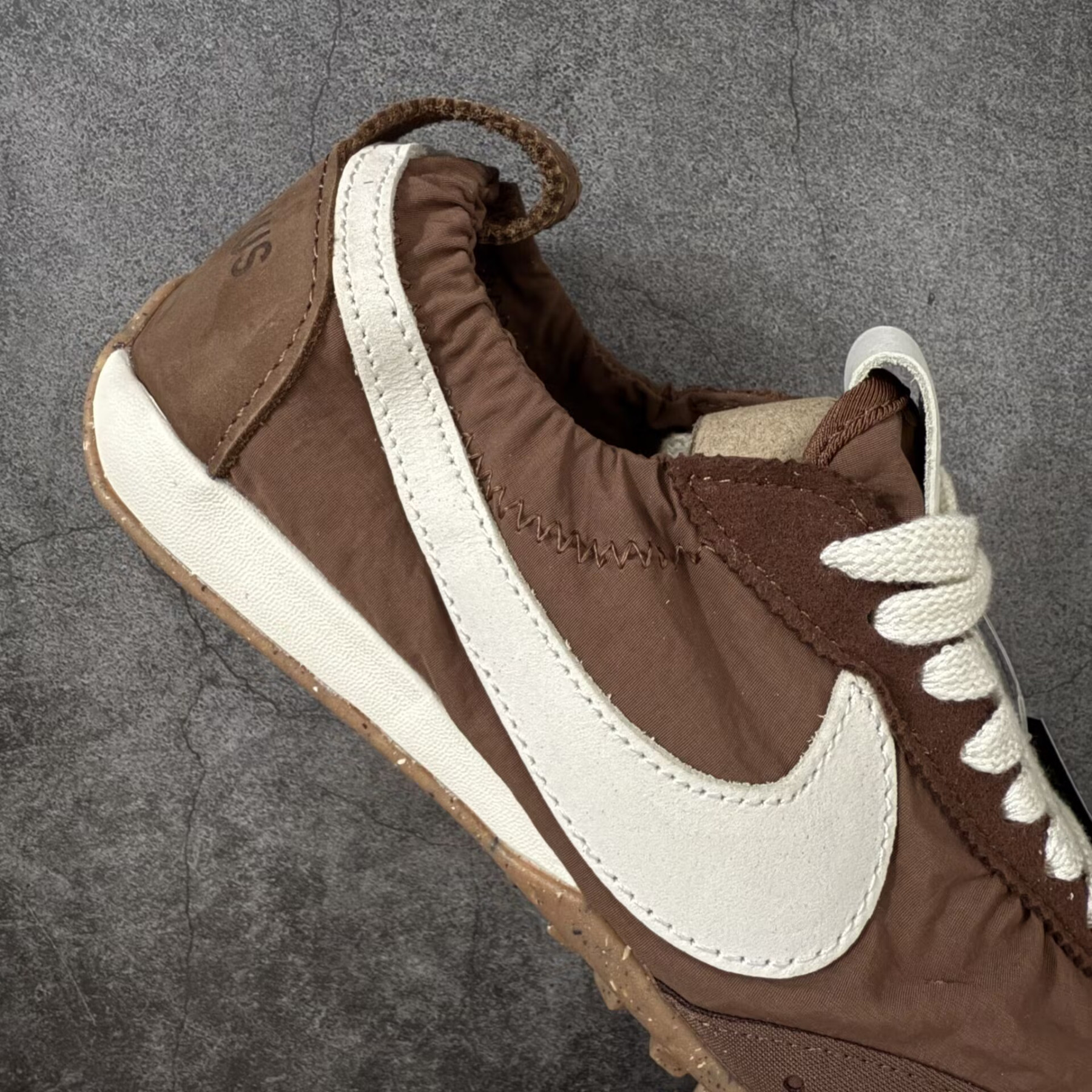 UA Nike Moon Shoe SP