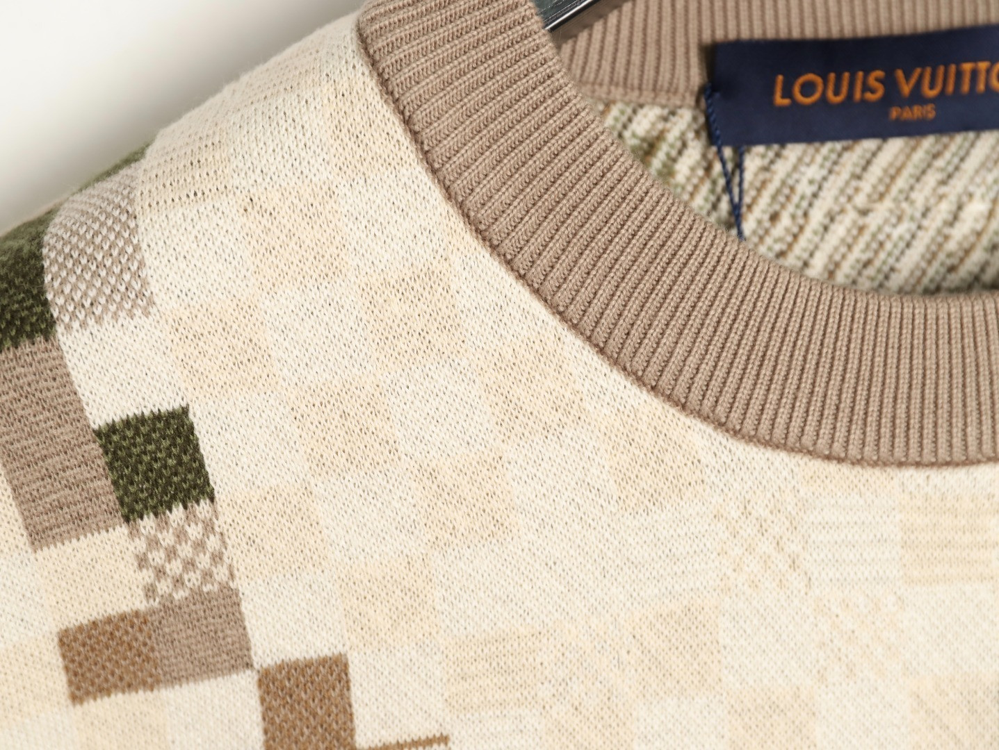 L0vis Vvtt0n LV Knitting Sweaters