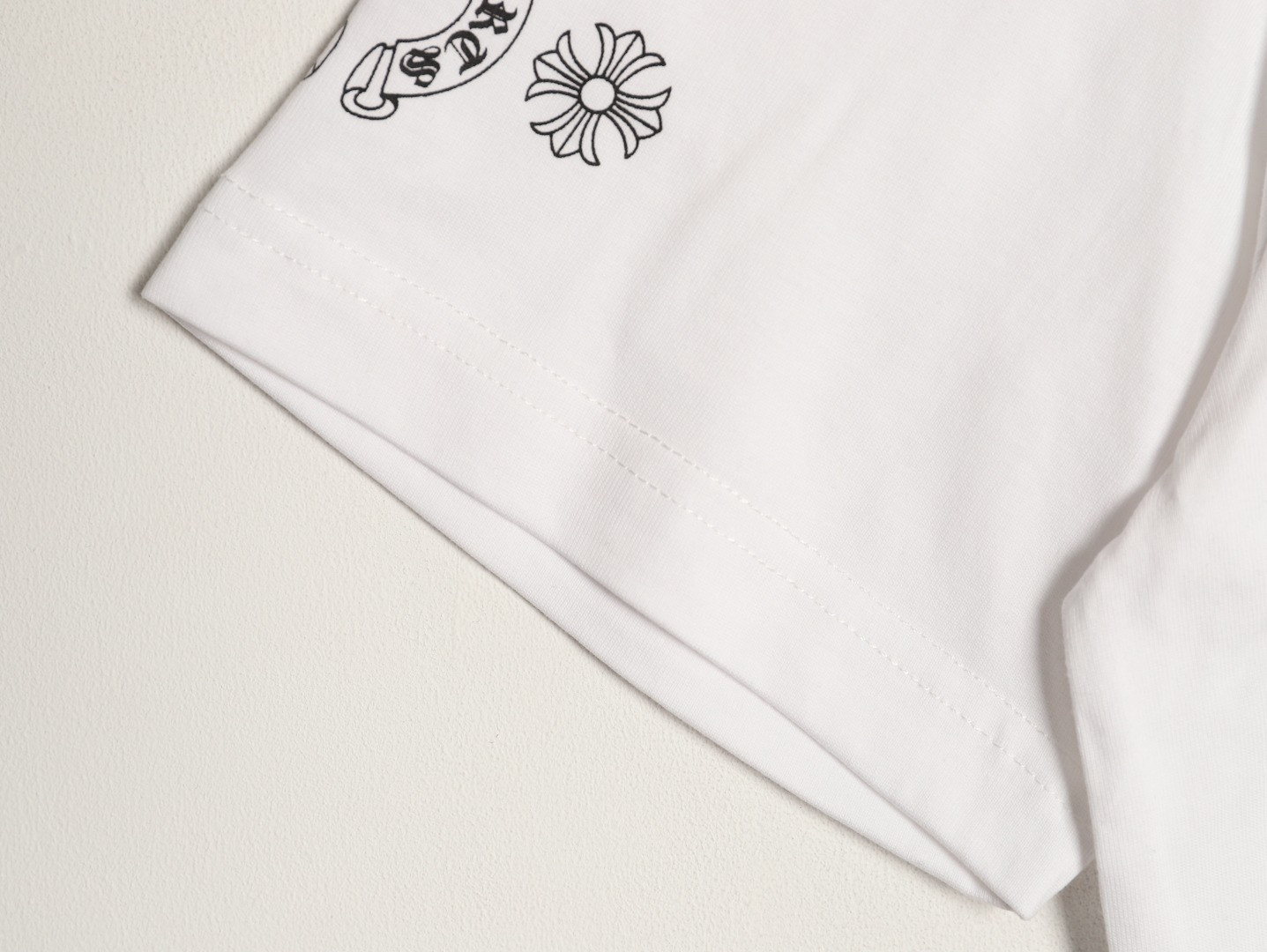 Ch*0me He**ts short-sleeved t-shirt