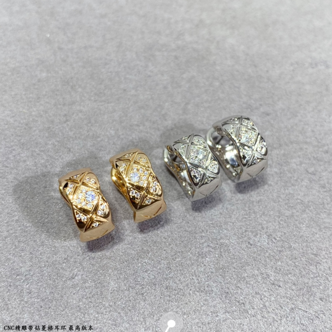 Ch**el Carved D1am0nd with D1am0nd Earrings