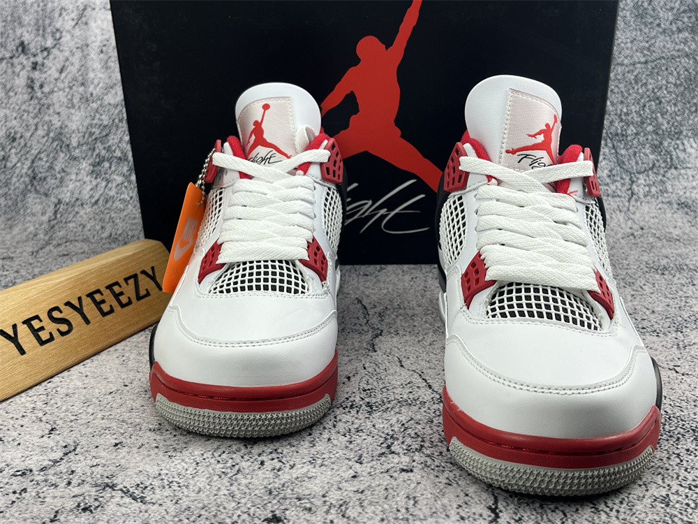 UA AIR JORDAN 4 RETRO OG