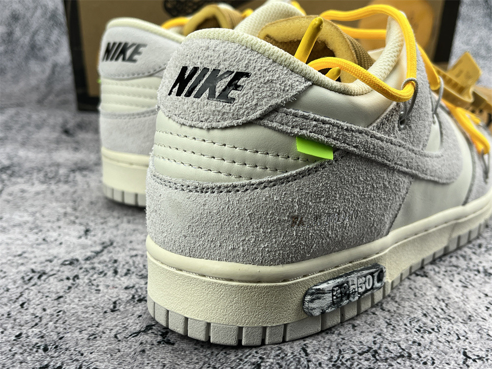 UA NIKE OFF-WHITE X DUNK LOW
