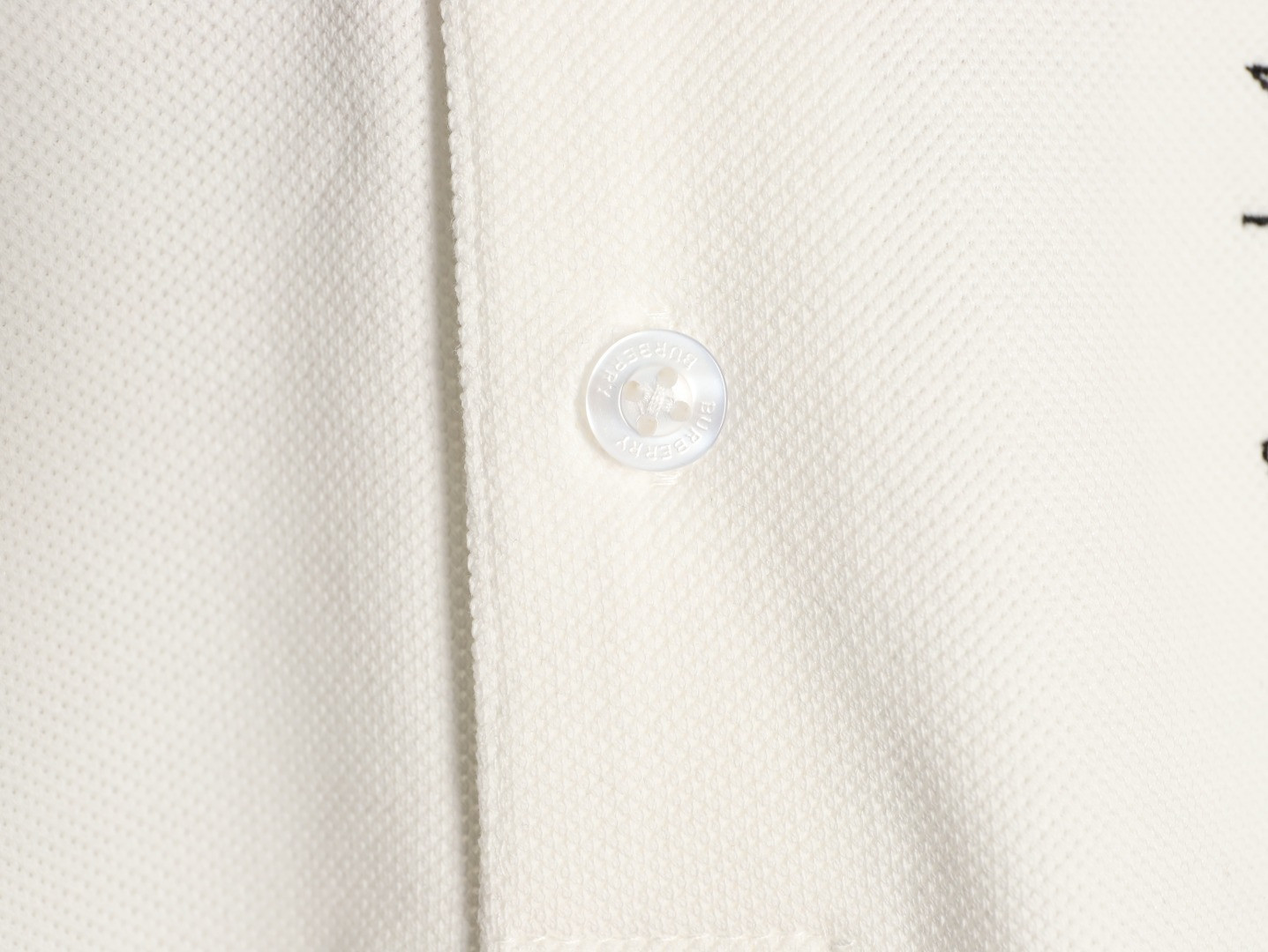 Bv*b*rry 26ss short-sleeved polo shirt
