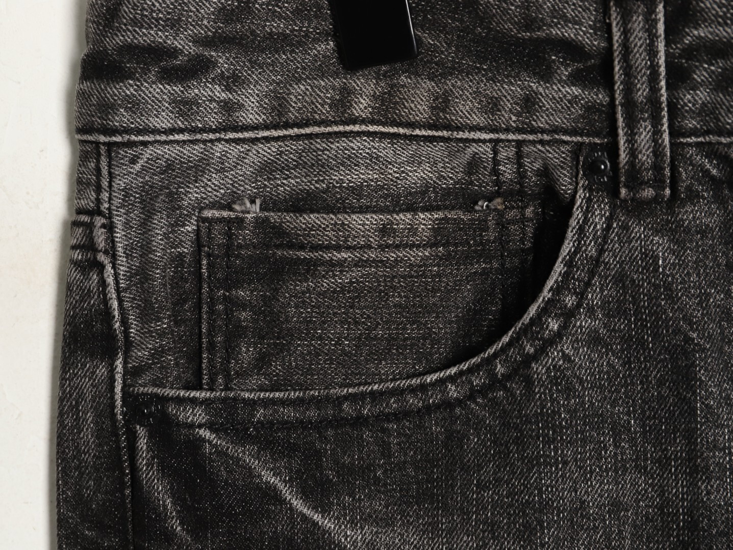 Pra*a Jeans