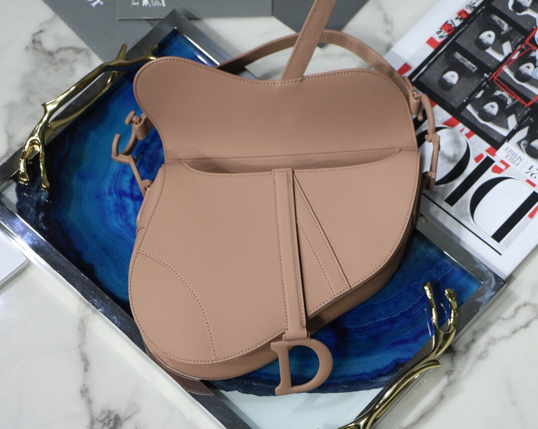 D10r Saddle Bag Antique Pink Smooth Calfskin 25.5x20x6.5cm