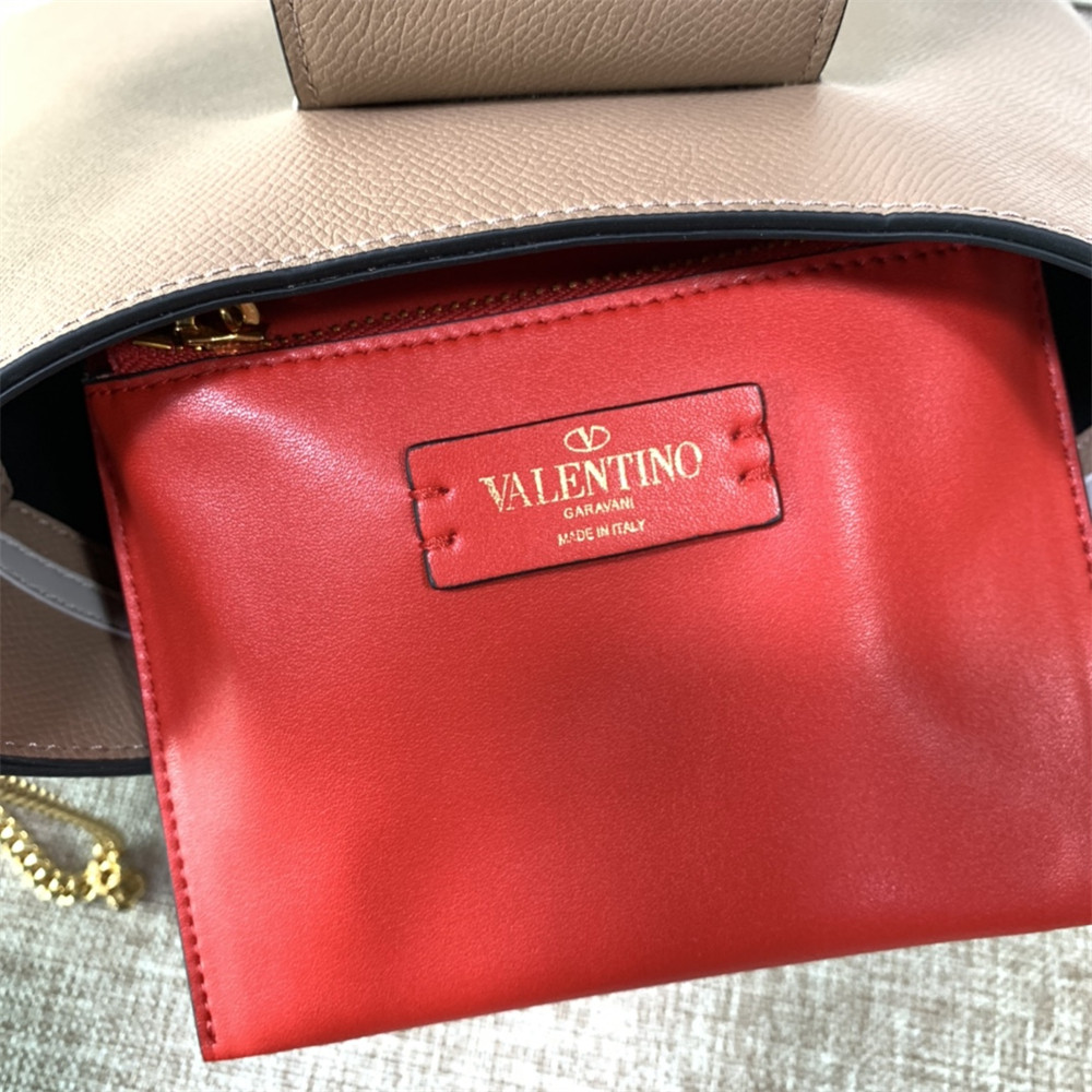 Va1e*ntin0 GARAVANI VSling Hobo Small Bag
