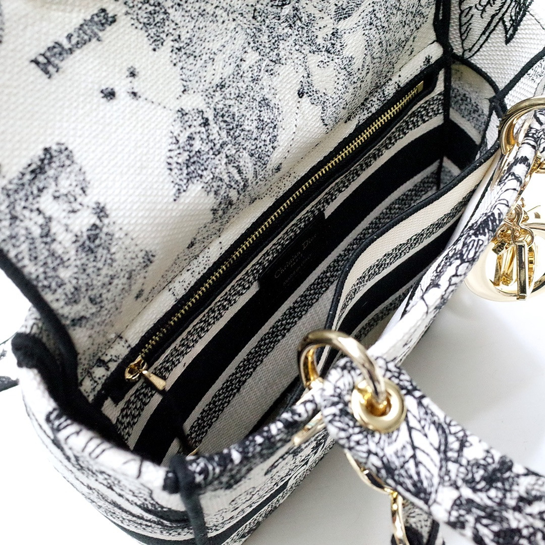 MEDIUM D10r LADY D-LITE BAG 24 x 20 x 11 cm