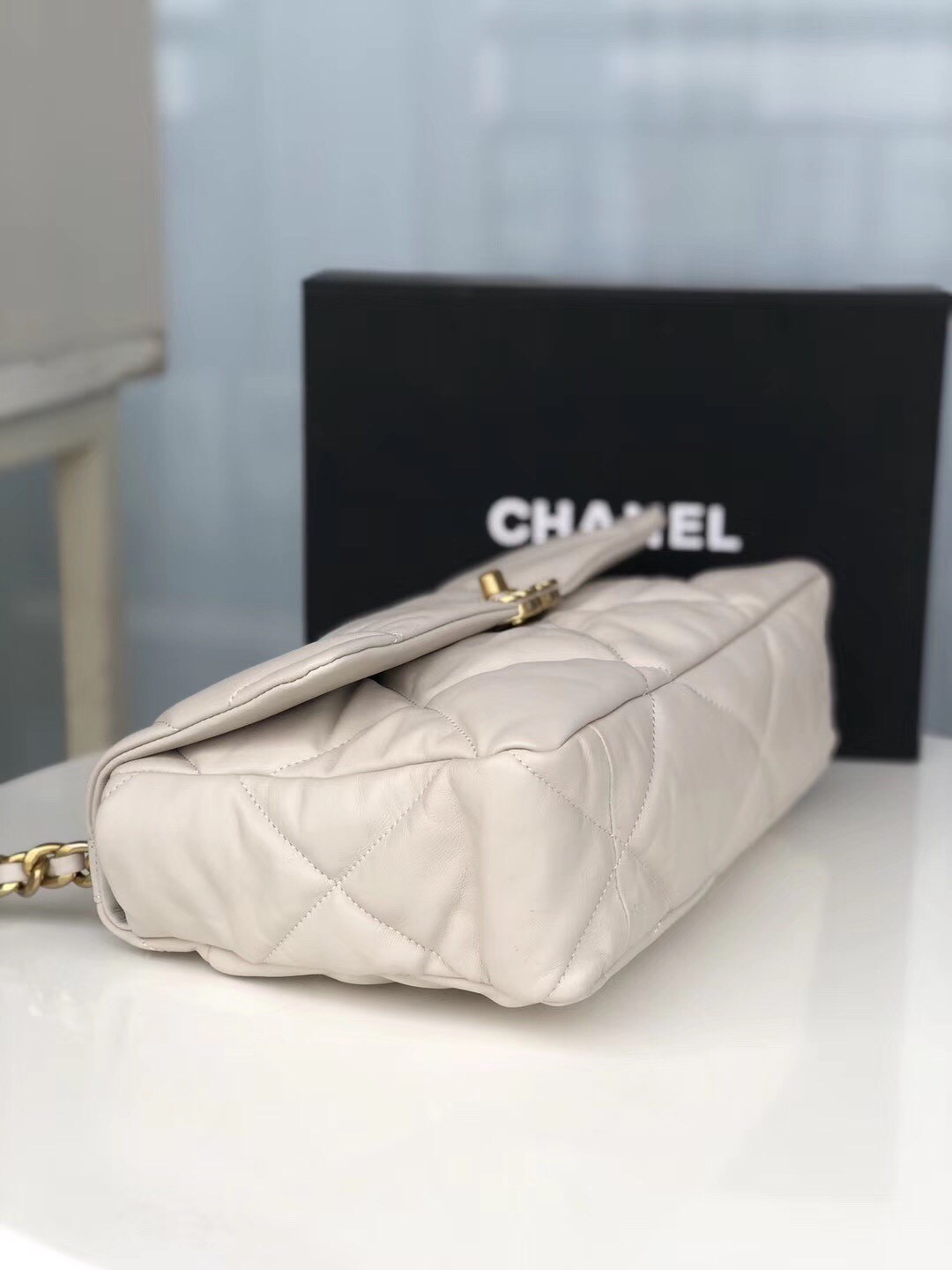 Ch**el 19 LARGE HANDBAG Shiny Leather, Gold-Tone, Silver-Tone & Ruthenium-Finish Metal Beige 7.8 × 11.7 × 3.9 in