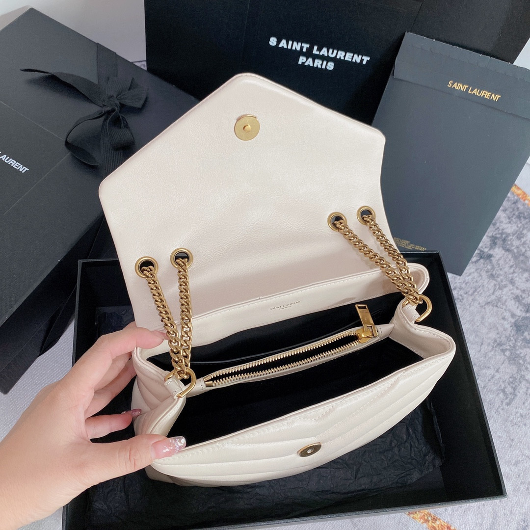 Y51 LOULOU SMALL IN QUILTED LEATHER WHITE GOLD 9 X 6.1 X 3.3 INCHES