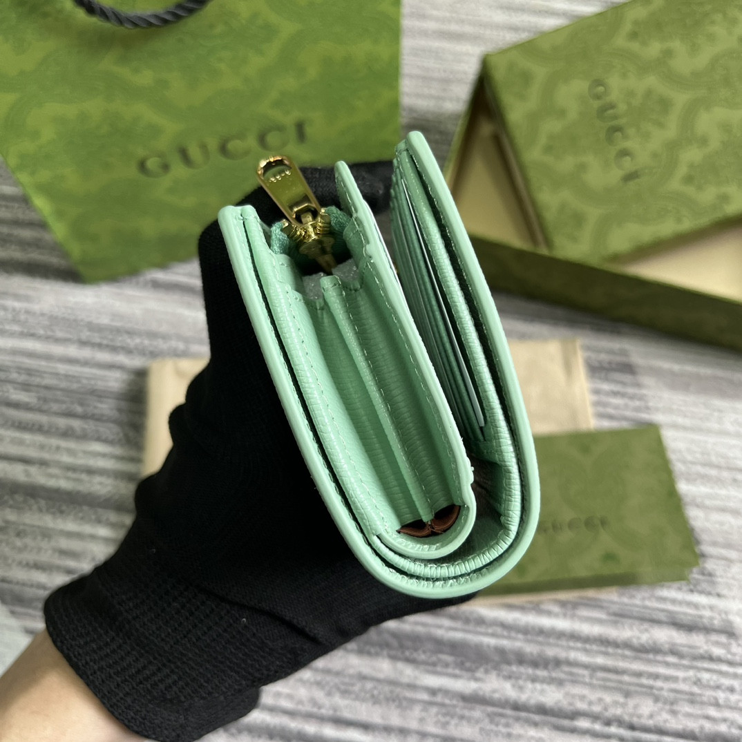 Gvc*1 Script Zip-Around Wallet green 14 x 18.5 x 3cm