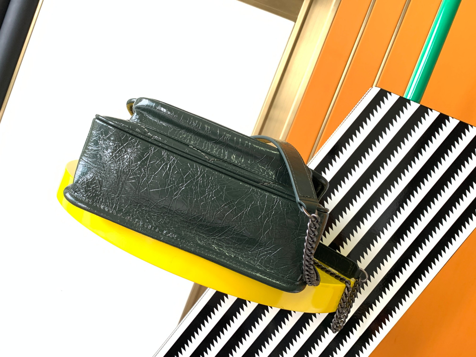 Y51 NIKI BABY IN VINTAGE LEATHER DARK GREEN 8.2 X 6 X 2.9 INCHES