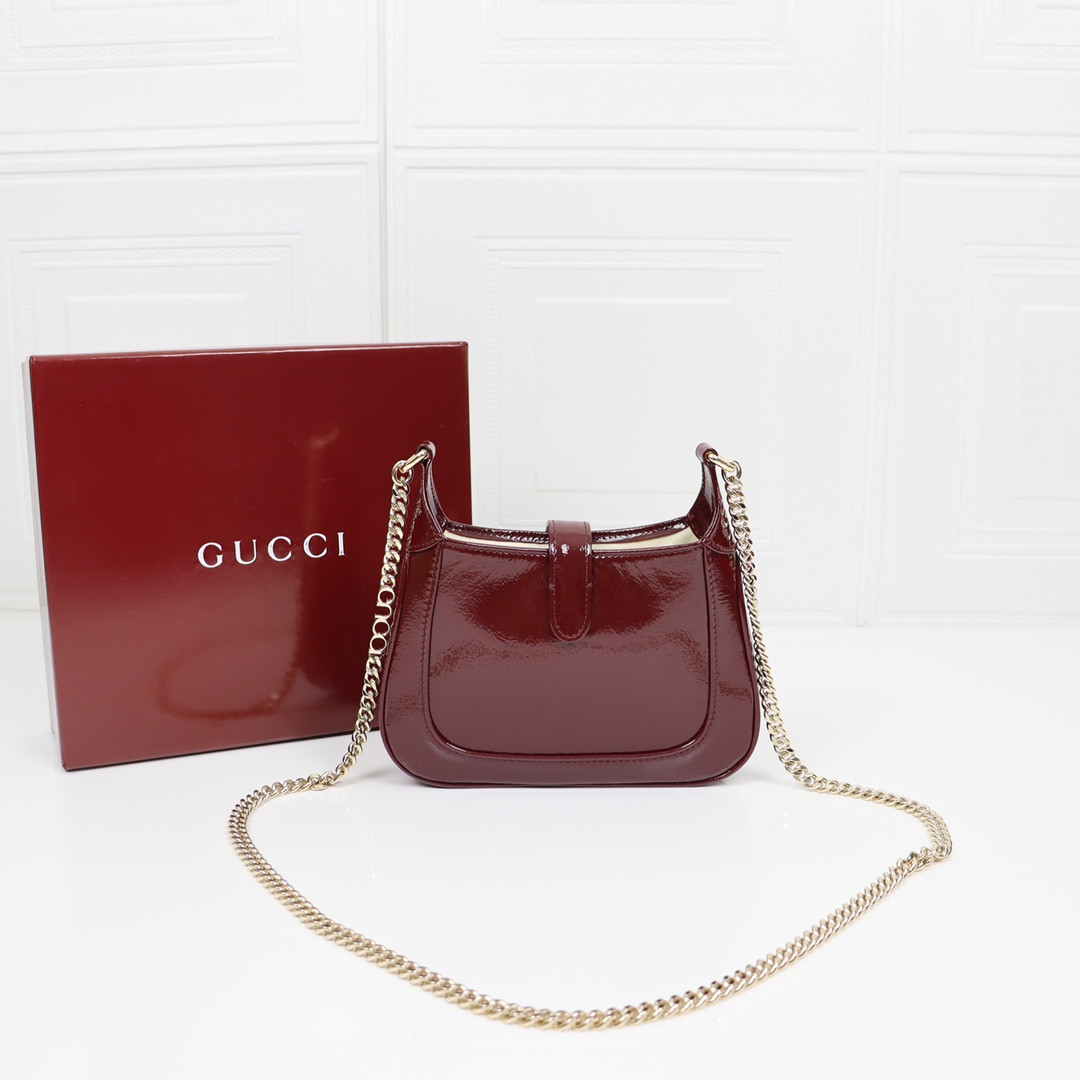 Gvc*1 JACKIE NOTTE MINI BAG 7.7"W x 7.1"H x 1.4"D