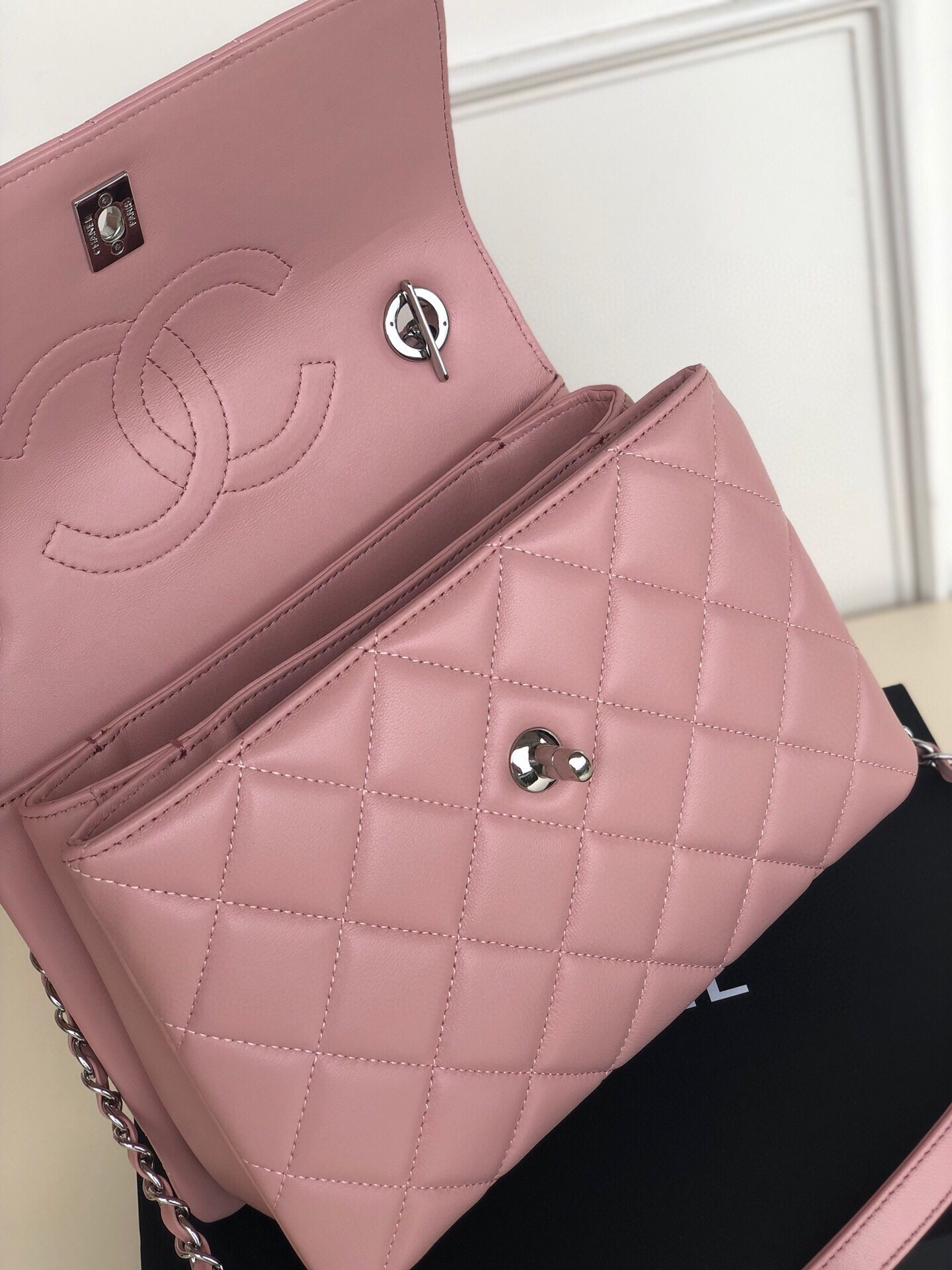 Ch**el FLAP BAG WITH TOP HANDLE 6.6 × 9.8 × 4.7 in