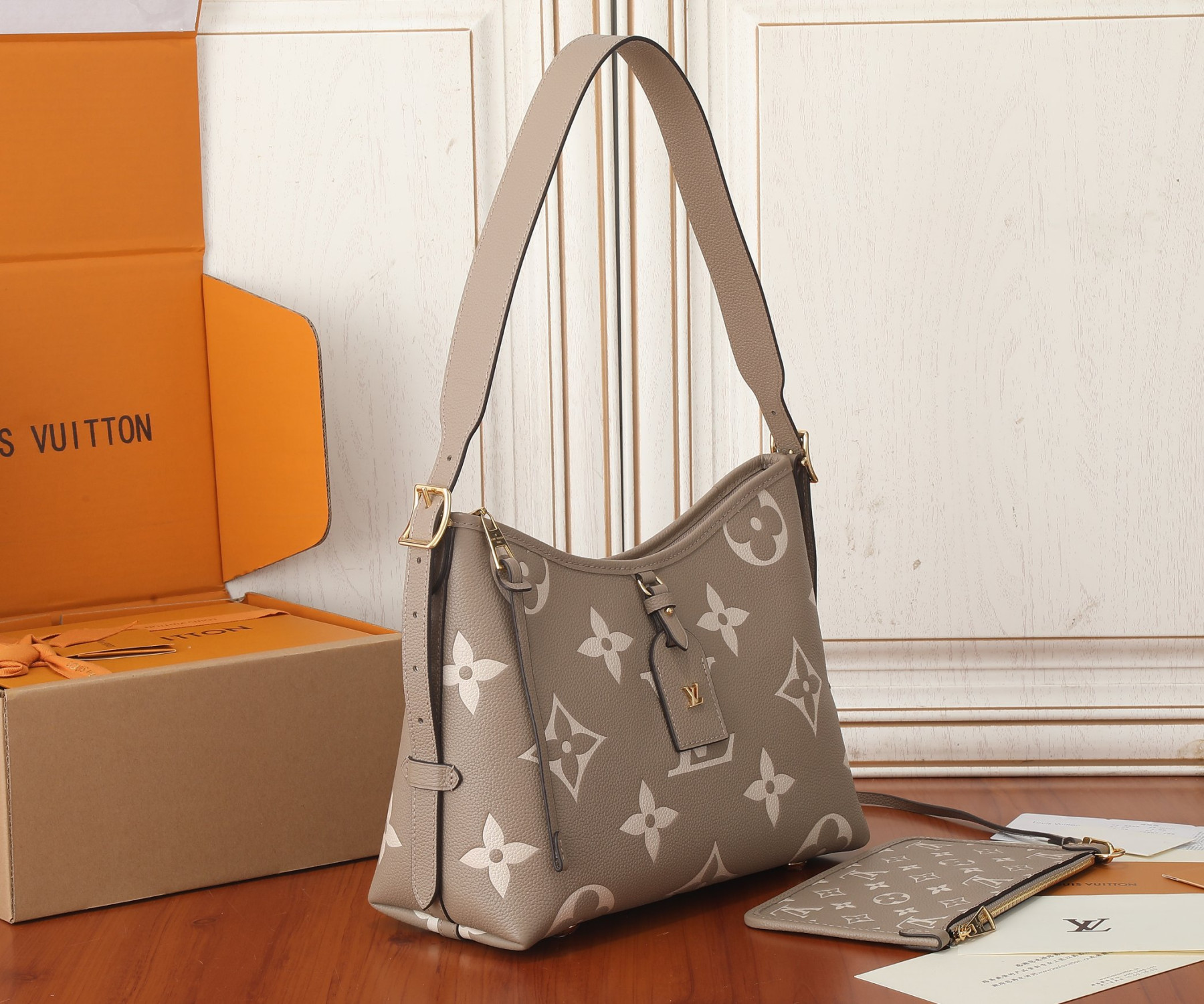 LV  CarryAll PM M47180 11.6x9.4x4.7 inches