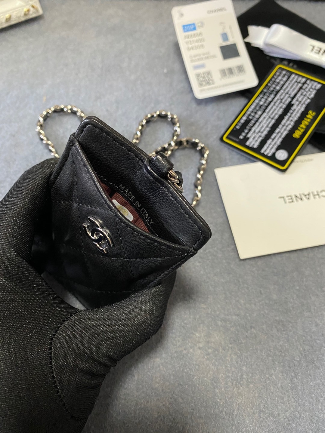 Ch**el CARD HOLDER 10.5 x7 x 0.5cm